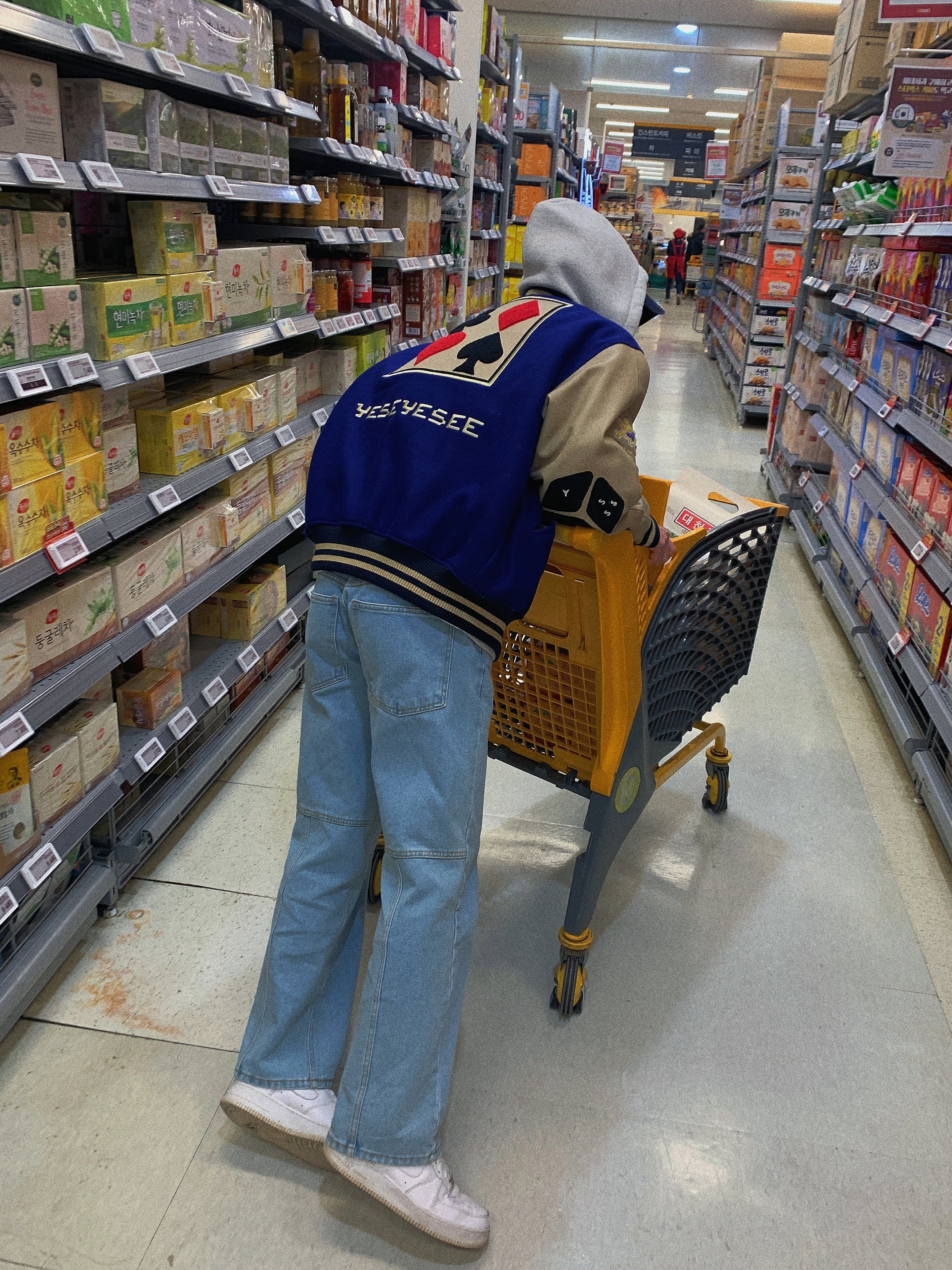 Nike Air Force 1 '07 Low White, Stussy Basic Stussy Hoodie Ash Heather 2021 착용 스타일