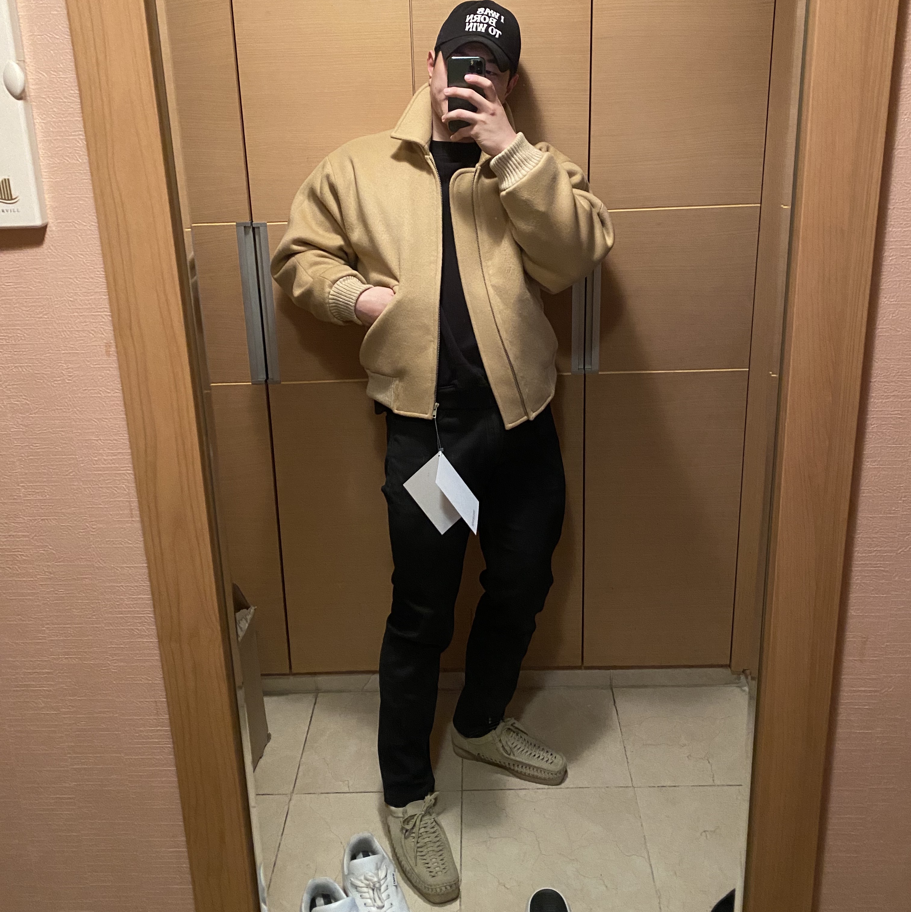 Clarks x Supreme Woven Wallabee Tan 착용 스타일