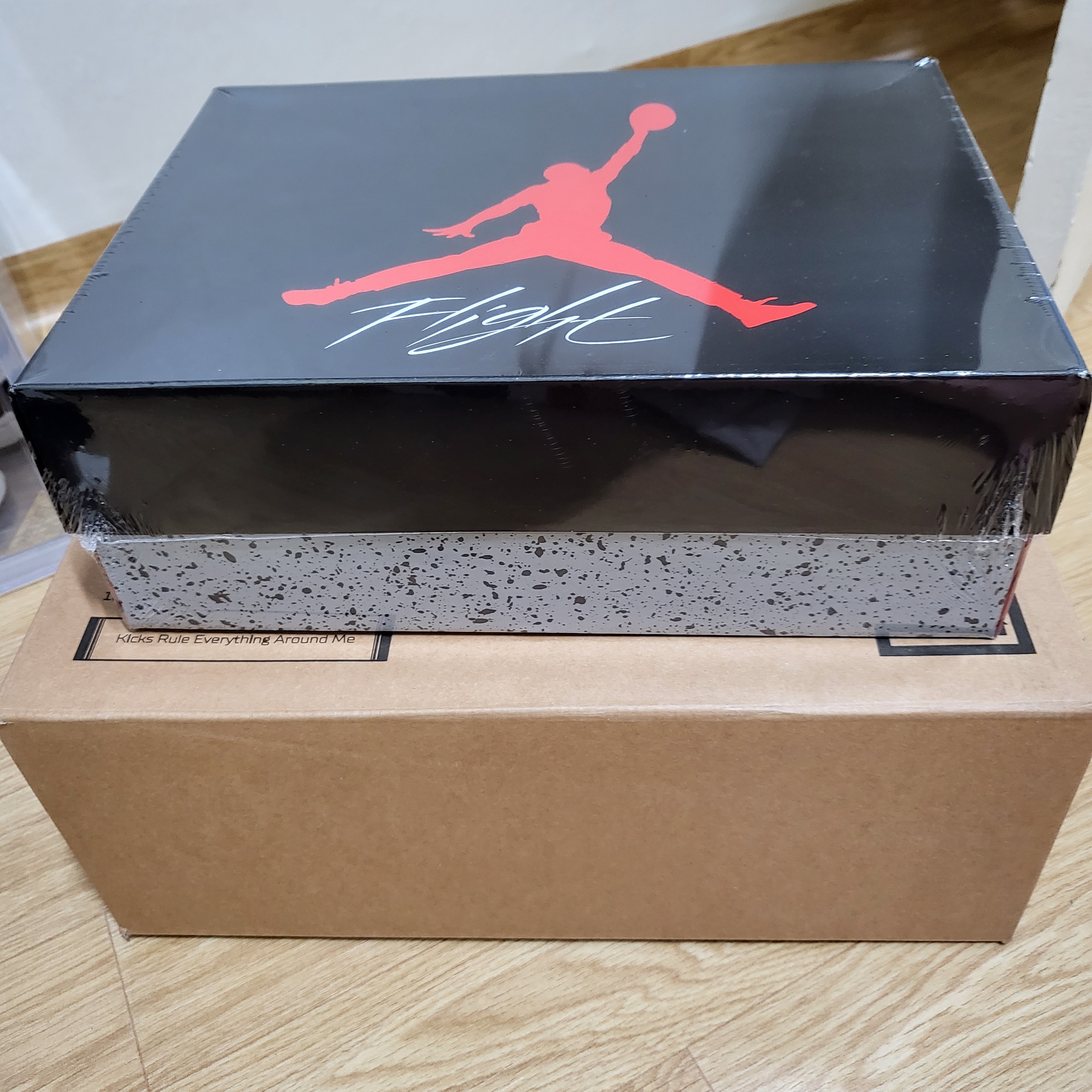 Jordan 4 Retro OG Fire Red 2020 착용 스타일 - 1