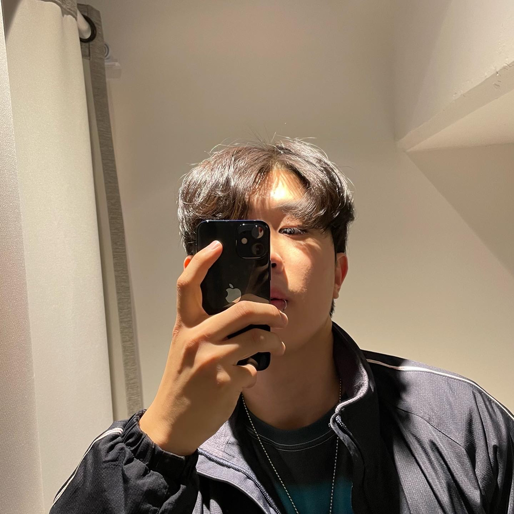 KREAM 프로필 이미지