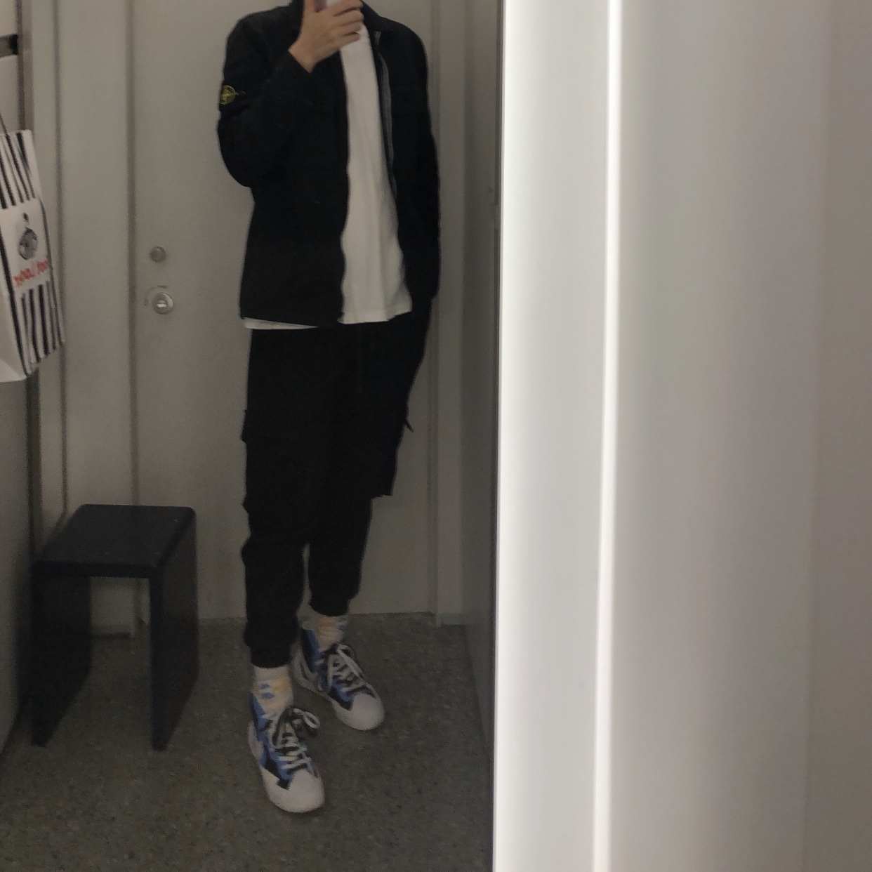 Stone Island 113WN T.CO+OLD Overshirt Black - 21FW, Nike x Sacai Blazer Mid White Black Legend Blue 착용 스타일