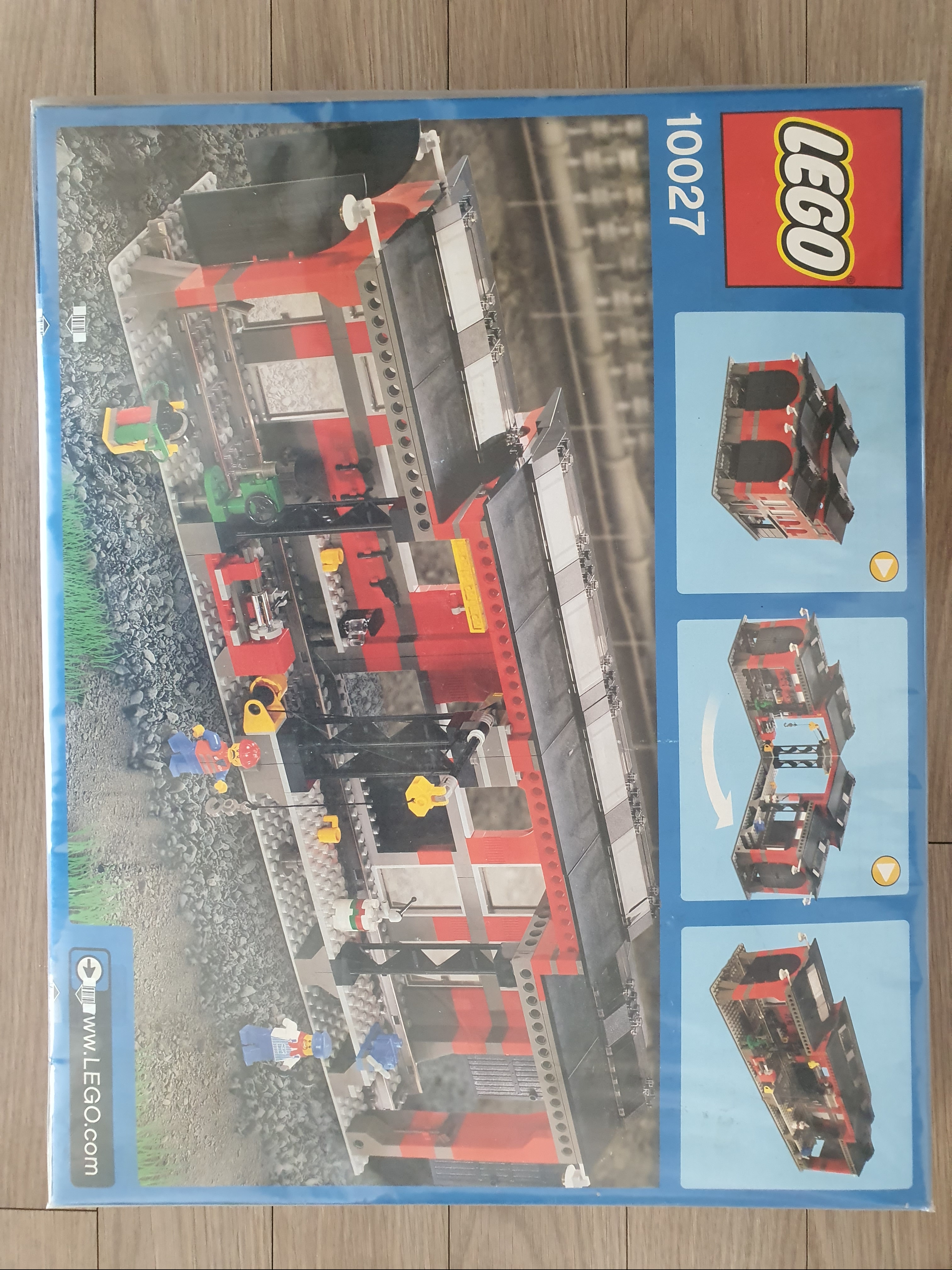 Lego Train Engine Shed 착용 스타일 - 2