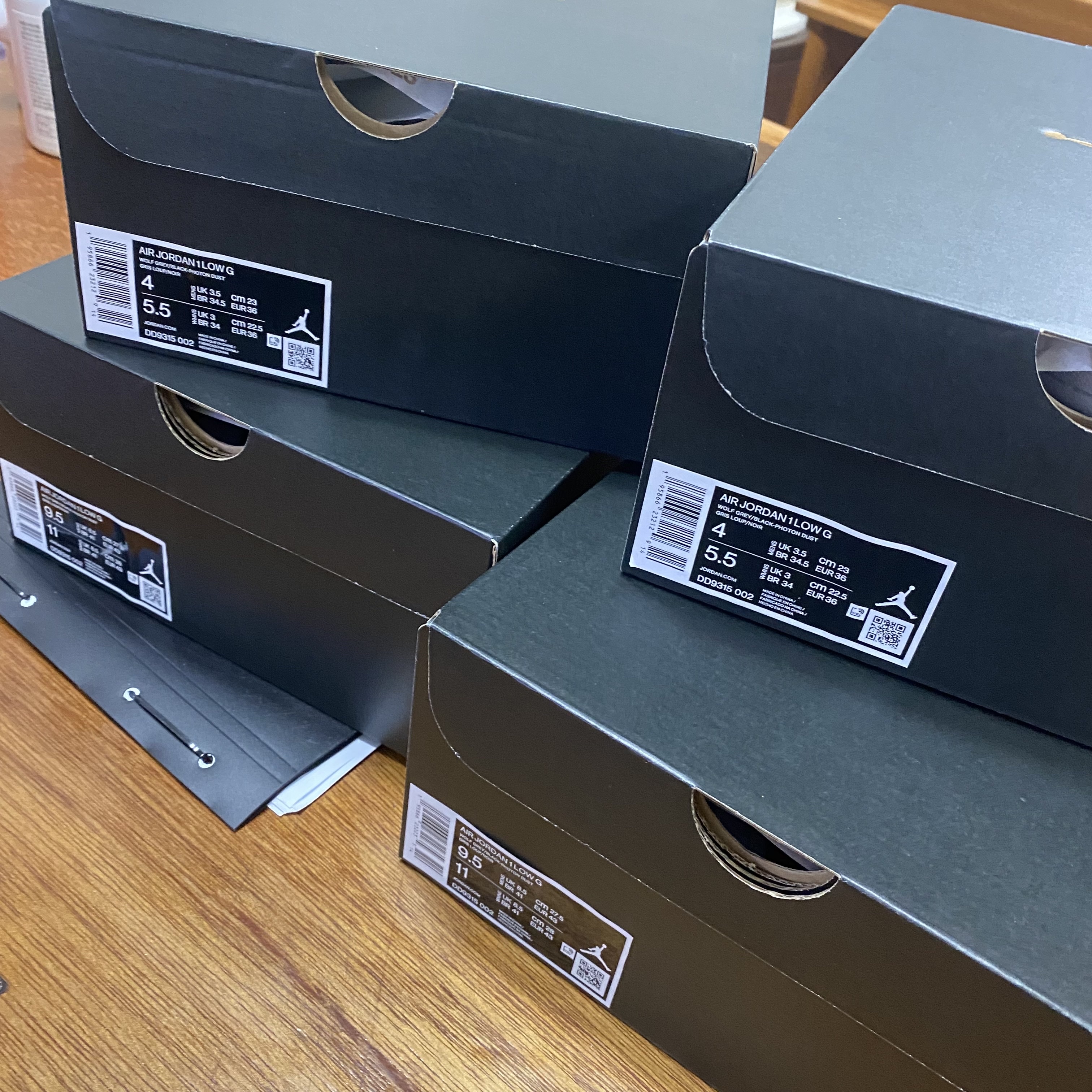 Jordan 1 Low Golf Wolf Grey 착용 스타일 - 2