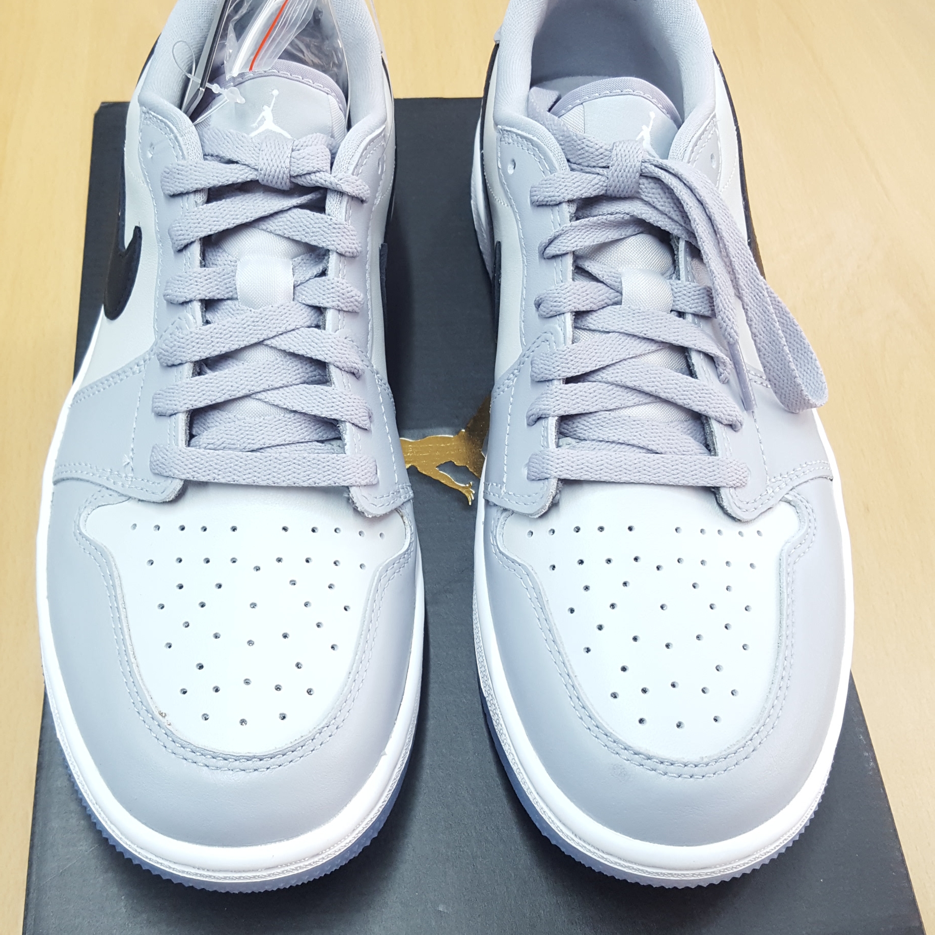 Jordan 1 Low Golf Wolf Grey 착용 스타일