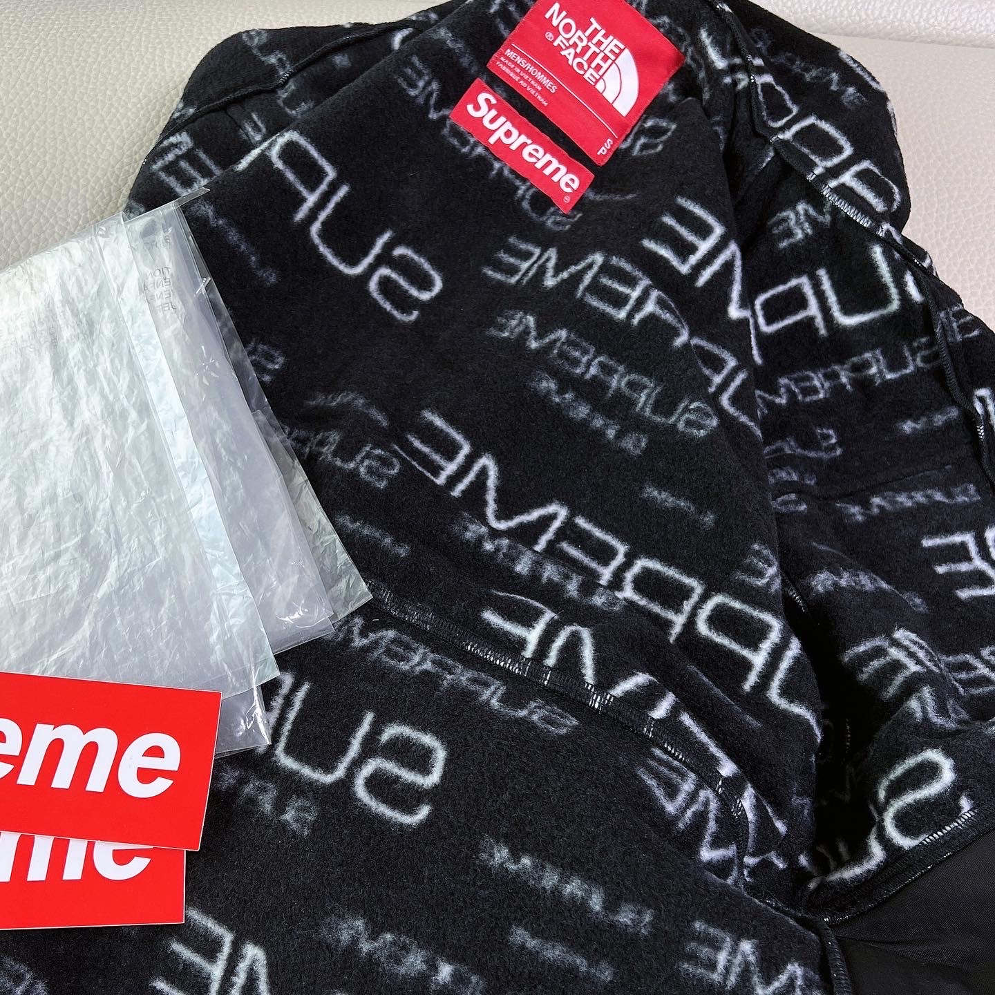 Supreme x The North Face Steep Tech Fleece Jacket Black - 21FW 착용 스타일 - 2