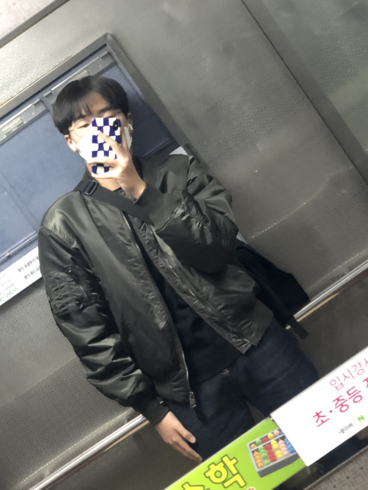 KREAM 프로필 이미지