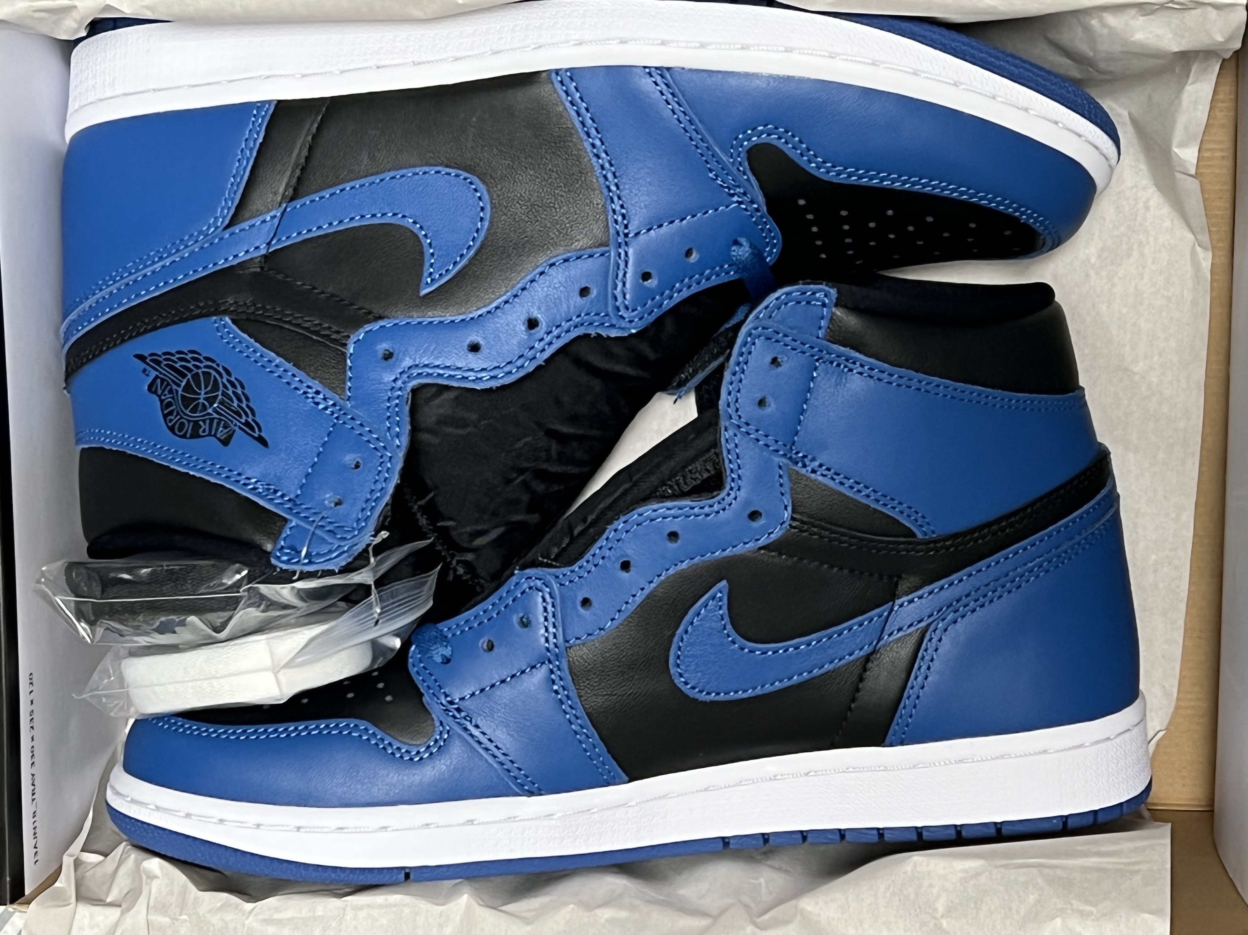 Jordan 1 Retro High OG Dark Marina Blue 착용 스타일 - 3