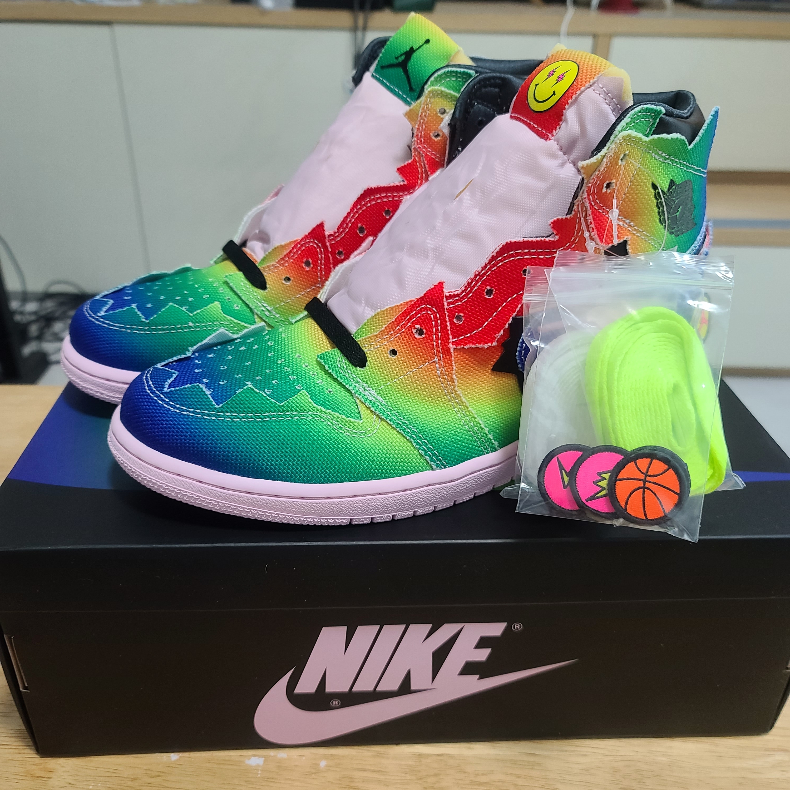 Jordan 1 x J Balvin Retro High OG 착용 스타일