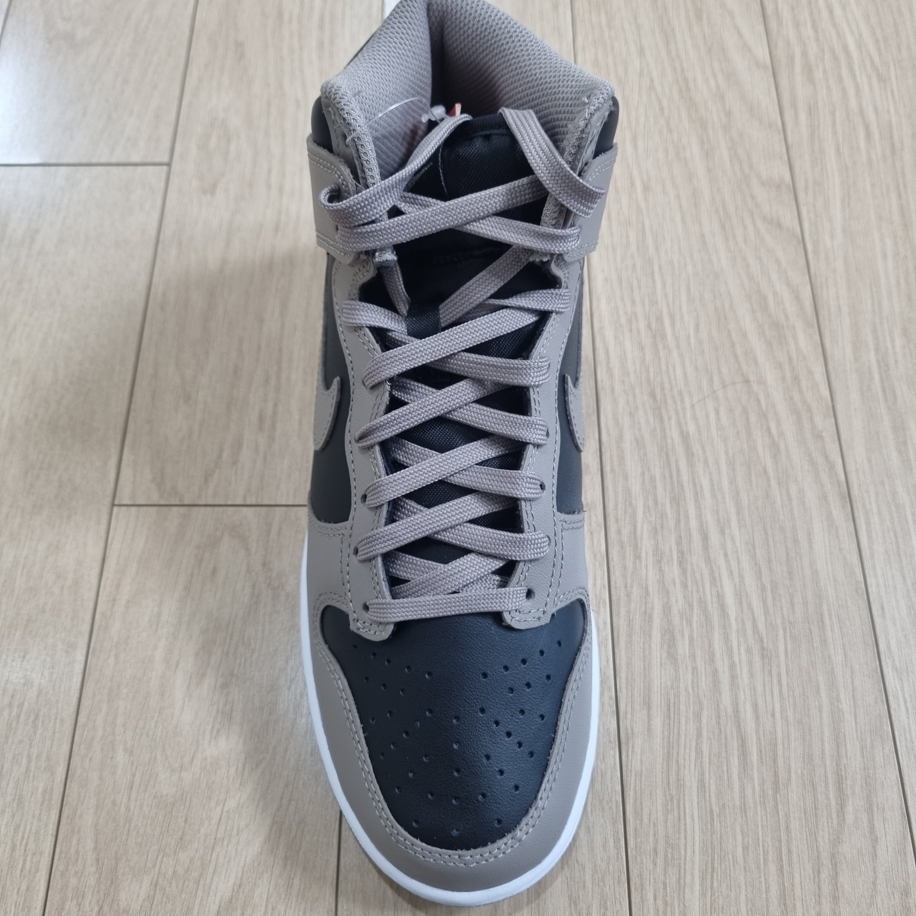(W) Nike Dunk High Moon Fossil 착용 스타일 - 1