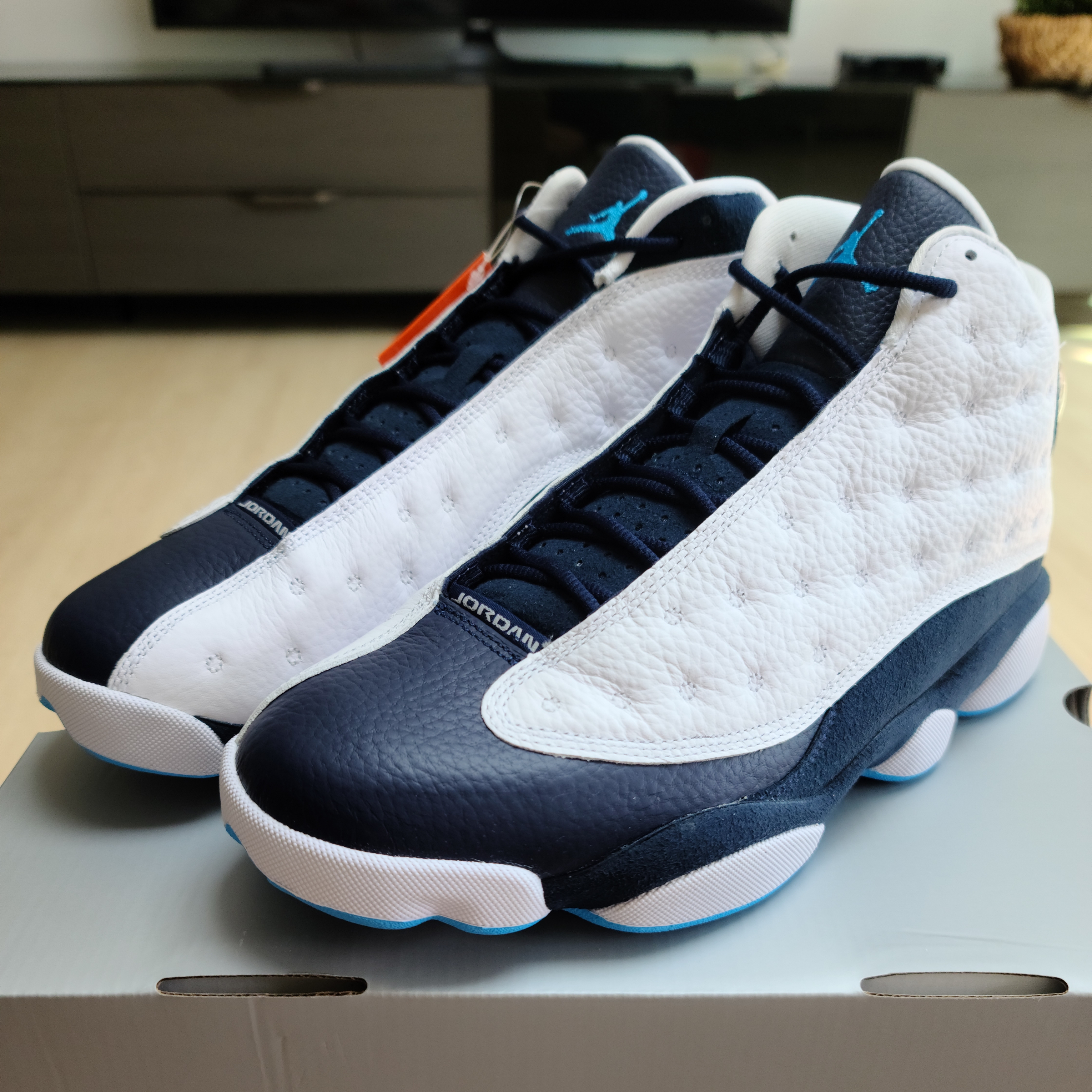 Jordan 13 Retro Obsidian 착용 스타일