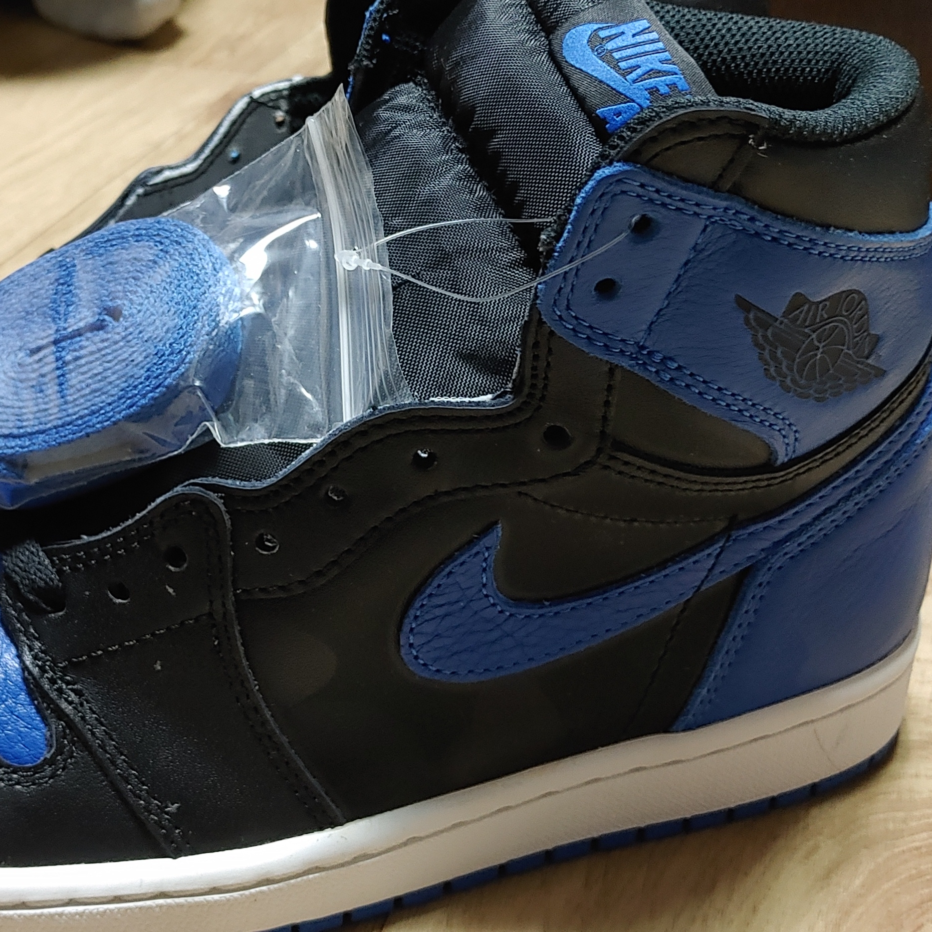 Jordan 1 Retro Royal 2017, Jordan 1 Retro High OG Dark Marina Blue 착용 스타일 - 2