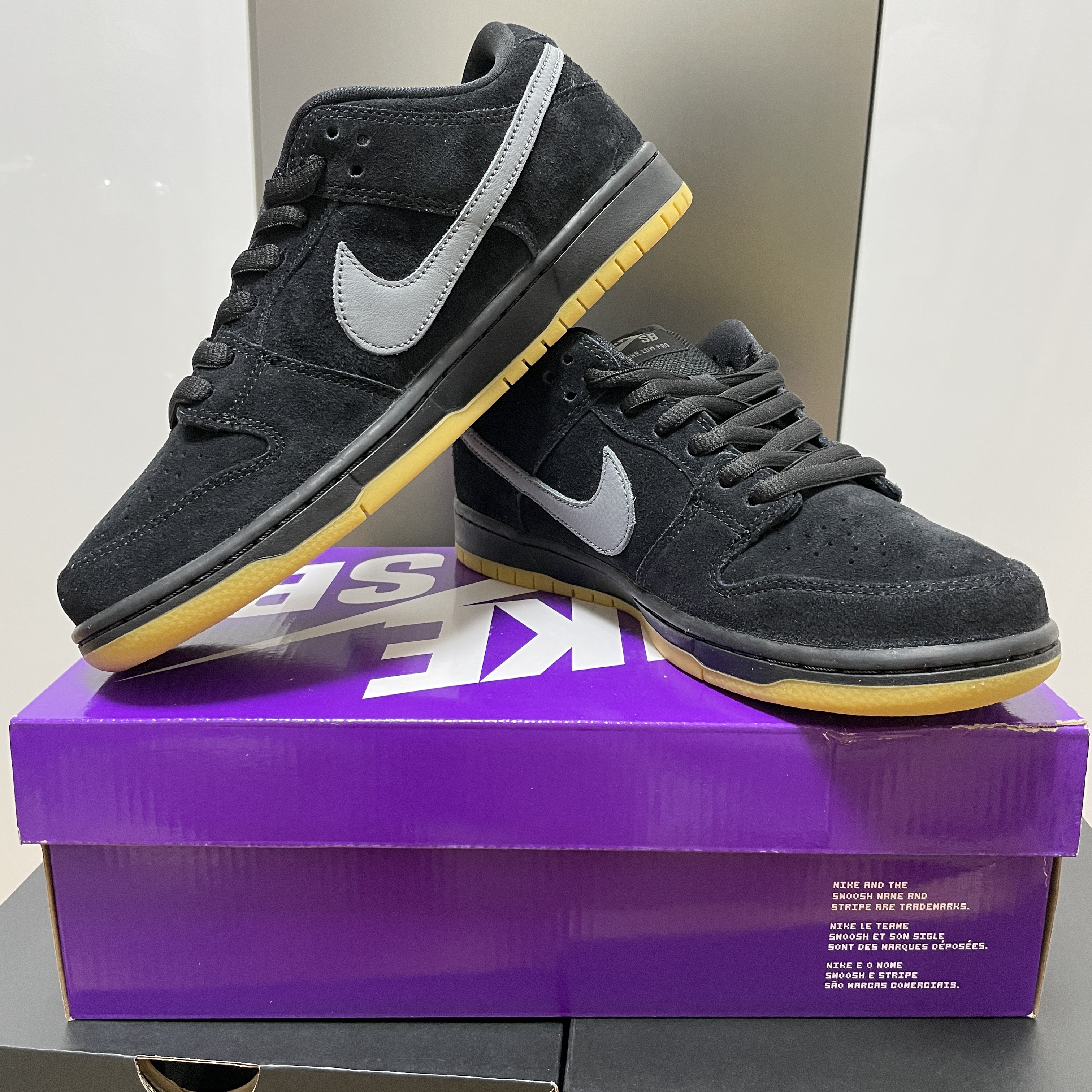 Nike SB Dunk Low Pro Black Cool Grey 착용 스타일