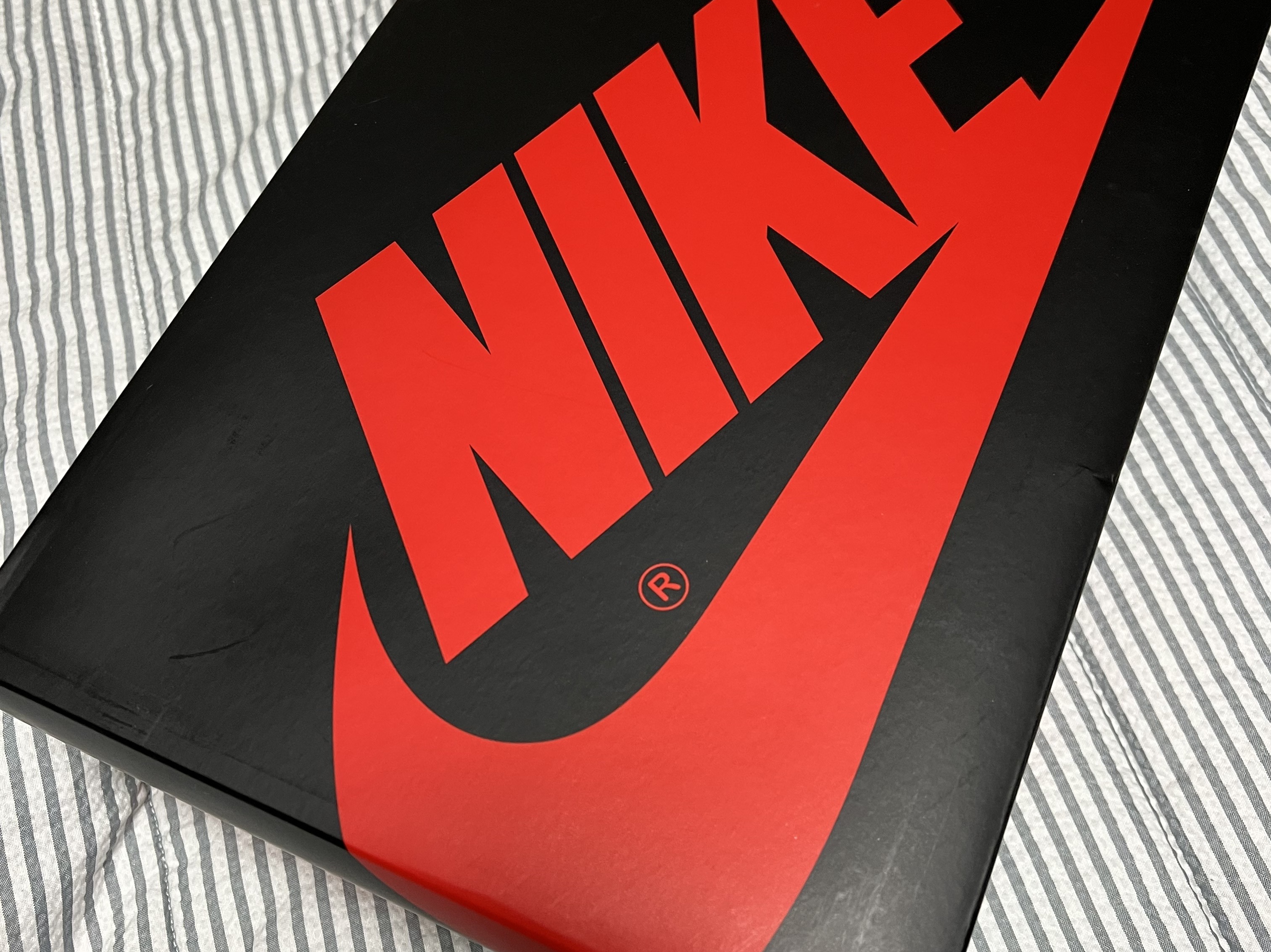 Jordan 1 Retro High OG Dark Marina Blue 착용 스타일 - 4