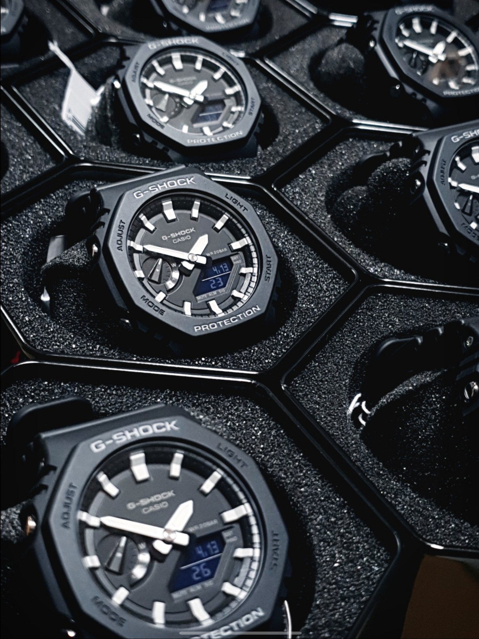 Casio G-Shock GA-2100-1A 착용 스타일