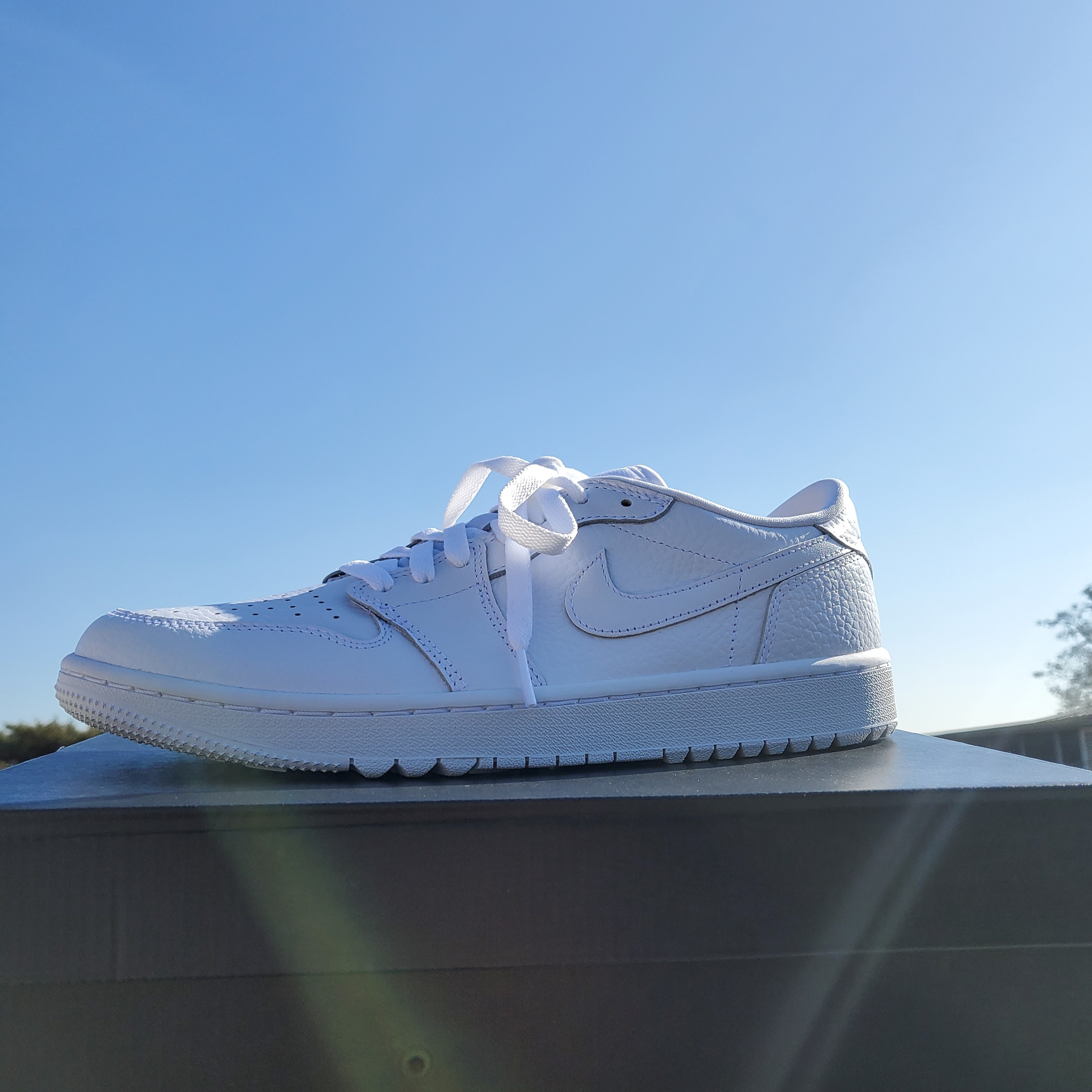 Jordan 1 Low Golf Triple White 착용 스타일