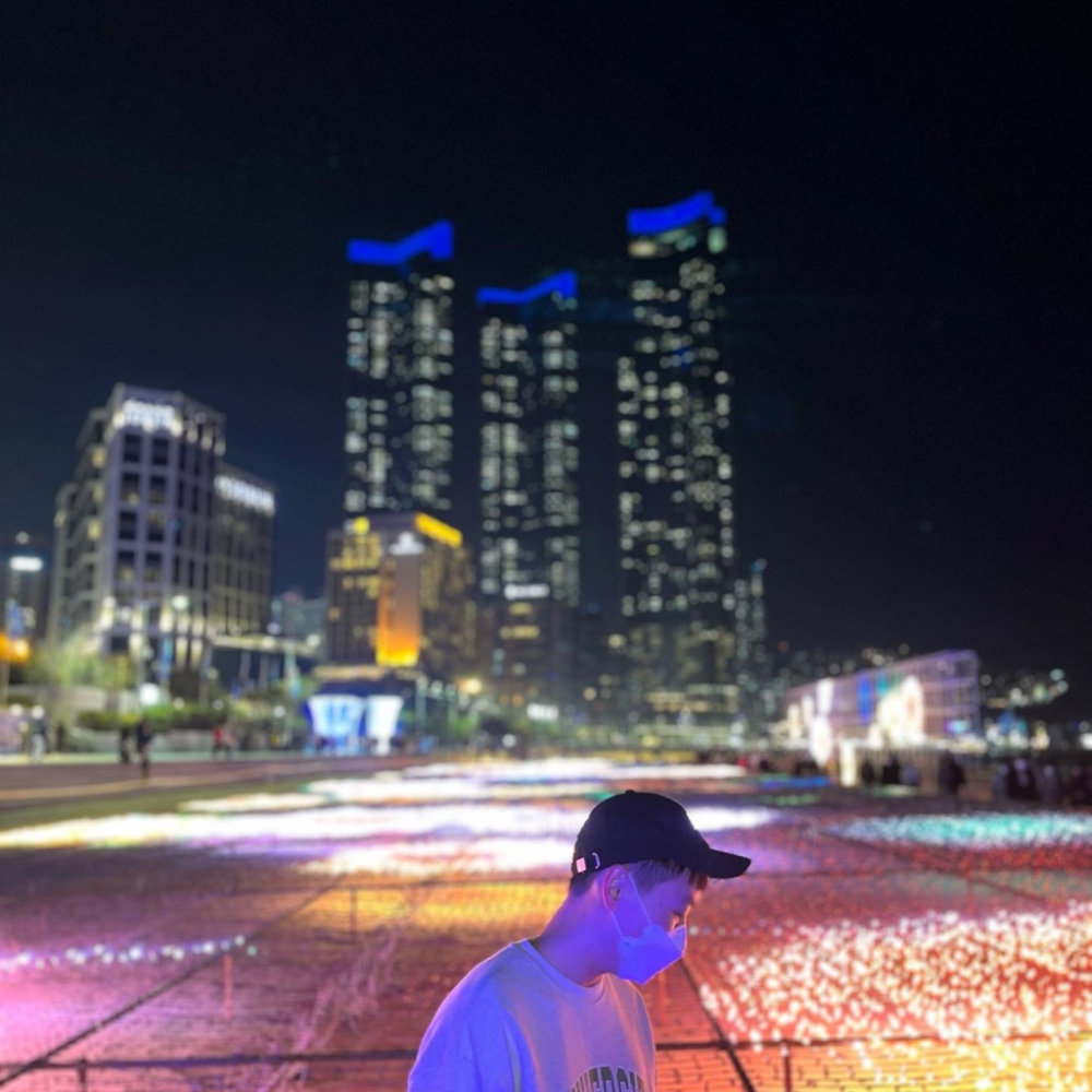 KREAM 프로필 이미지