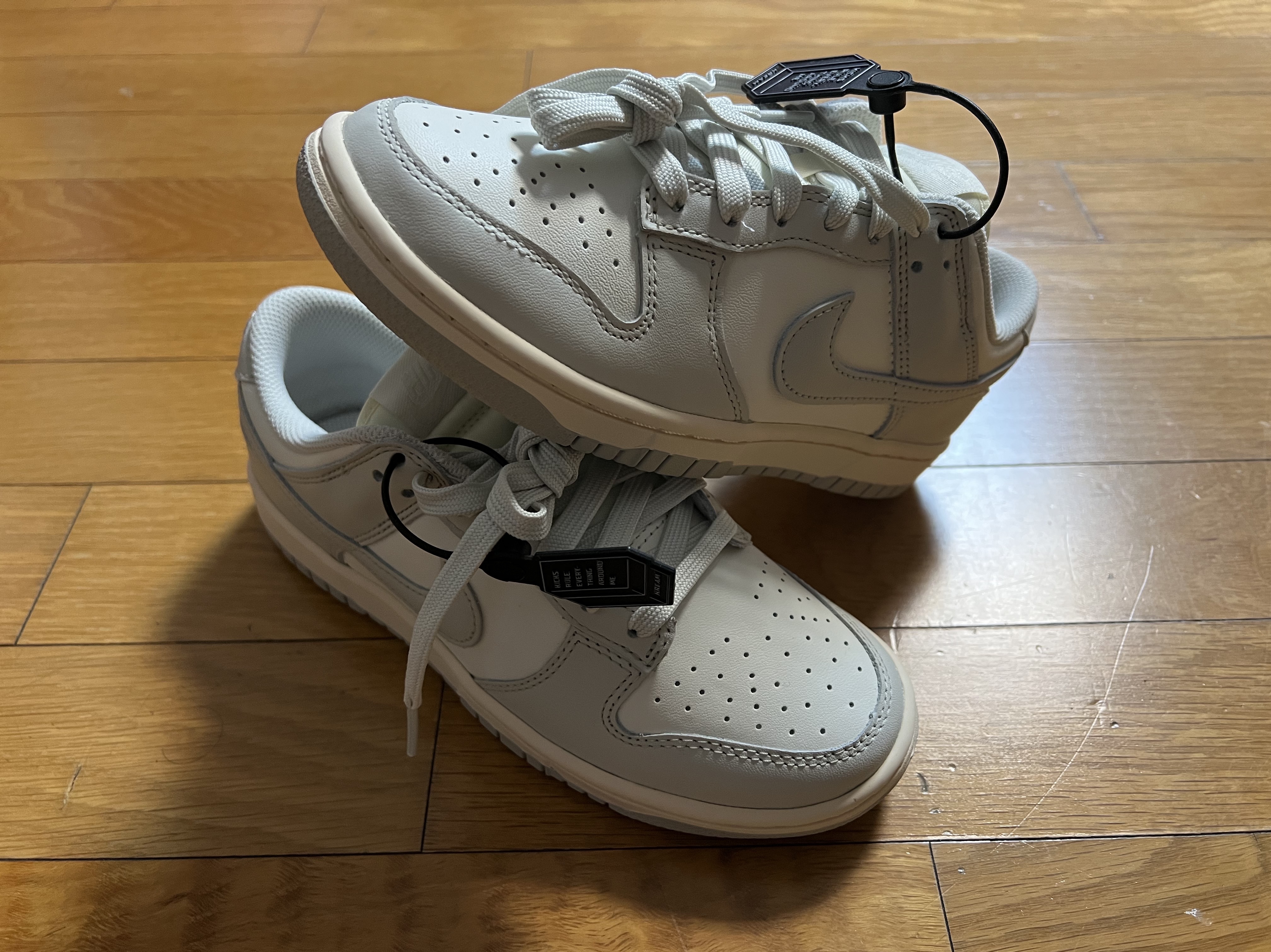 Nike Dunk Low Retro Championship Court Purple, (W) Nike Dunk Low Light Bone 착용 스타일 - 3