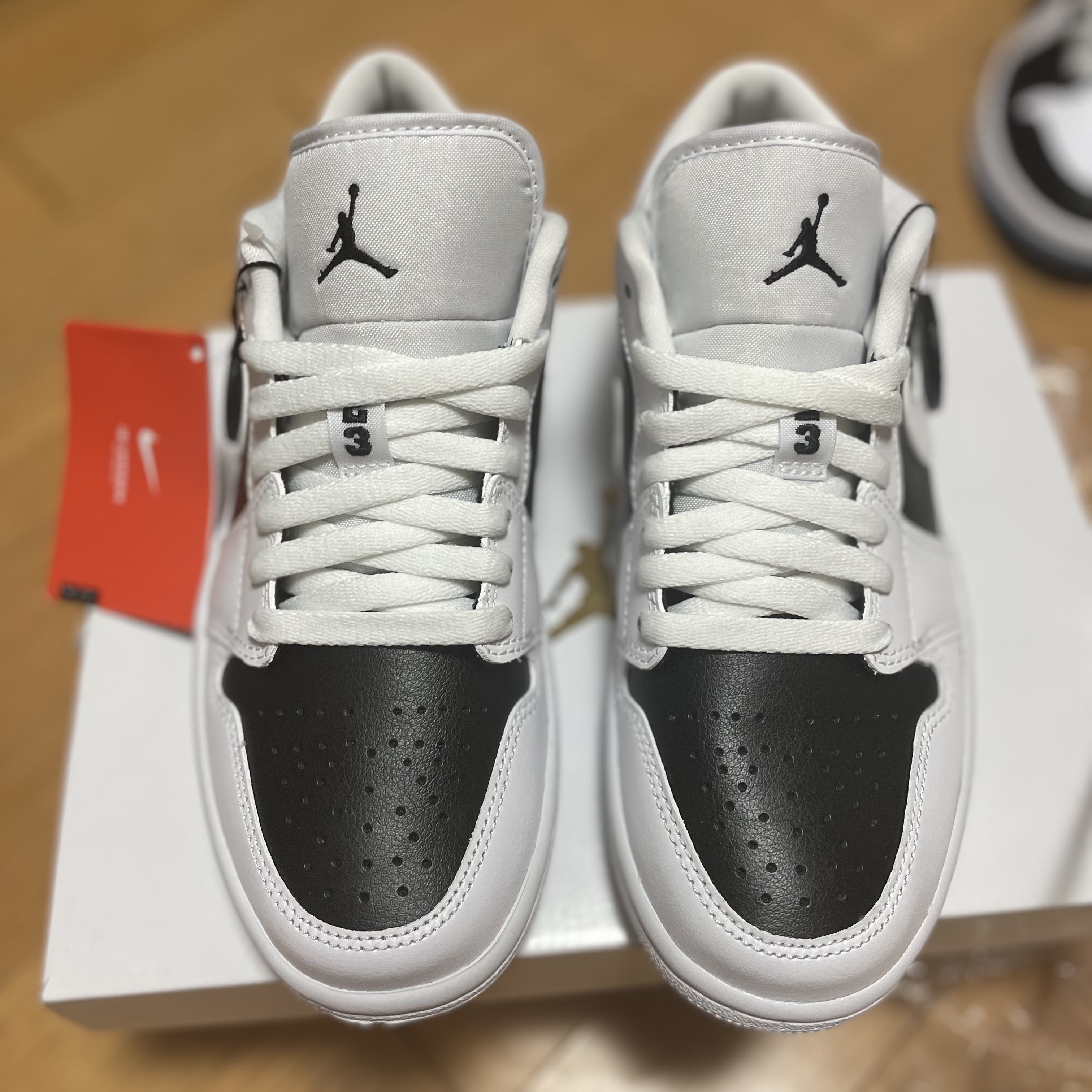 (W) Jordan 1 Low Panda 착용 스타일 - 2