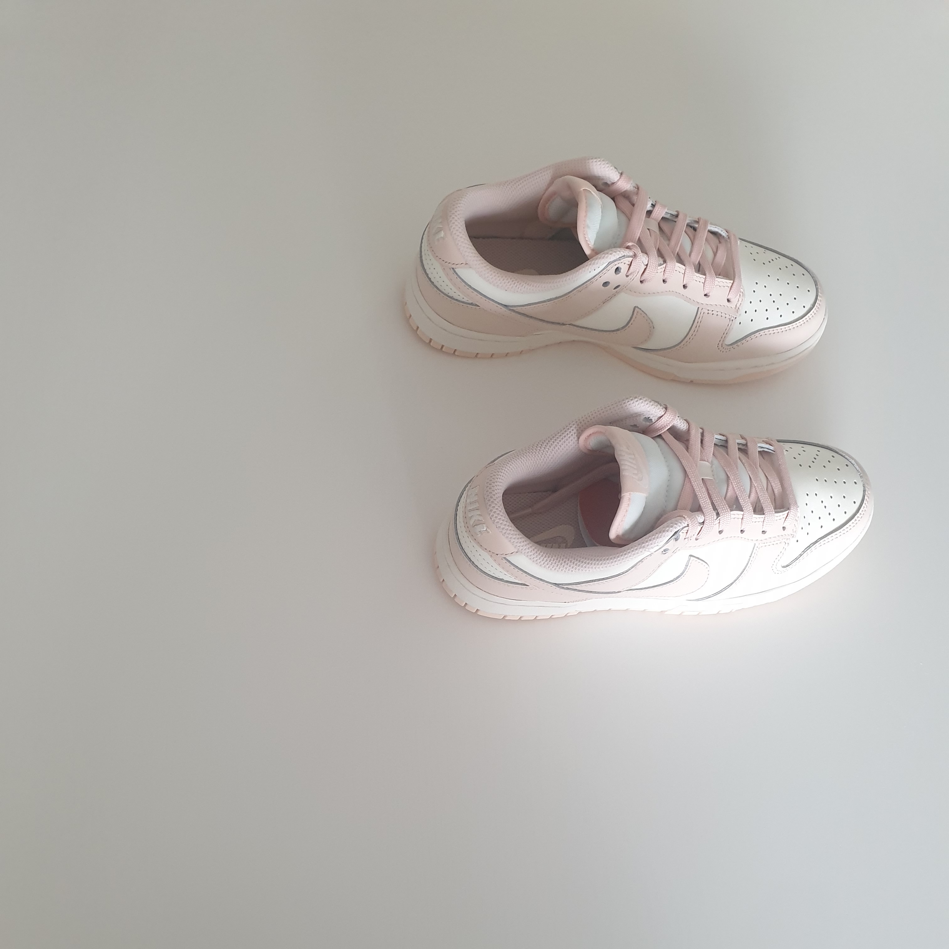 (W) Nike Dunk Low Orange Pearl 착용 스타일 - 3