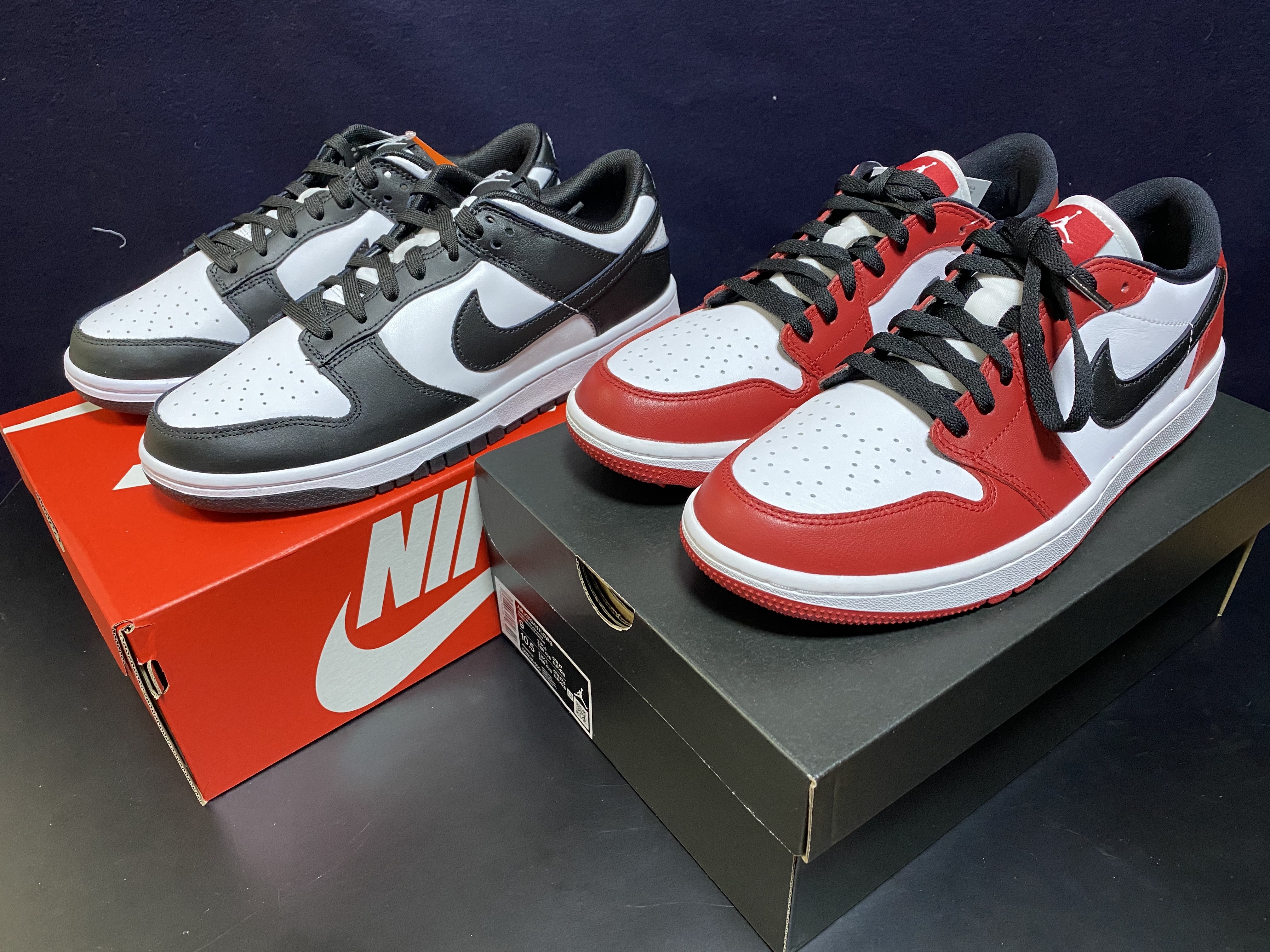 Nike Dunk Low Retro Black, Jordan 1 Low Golf Chicago 착용 스타일