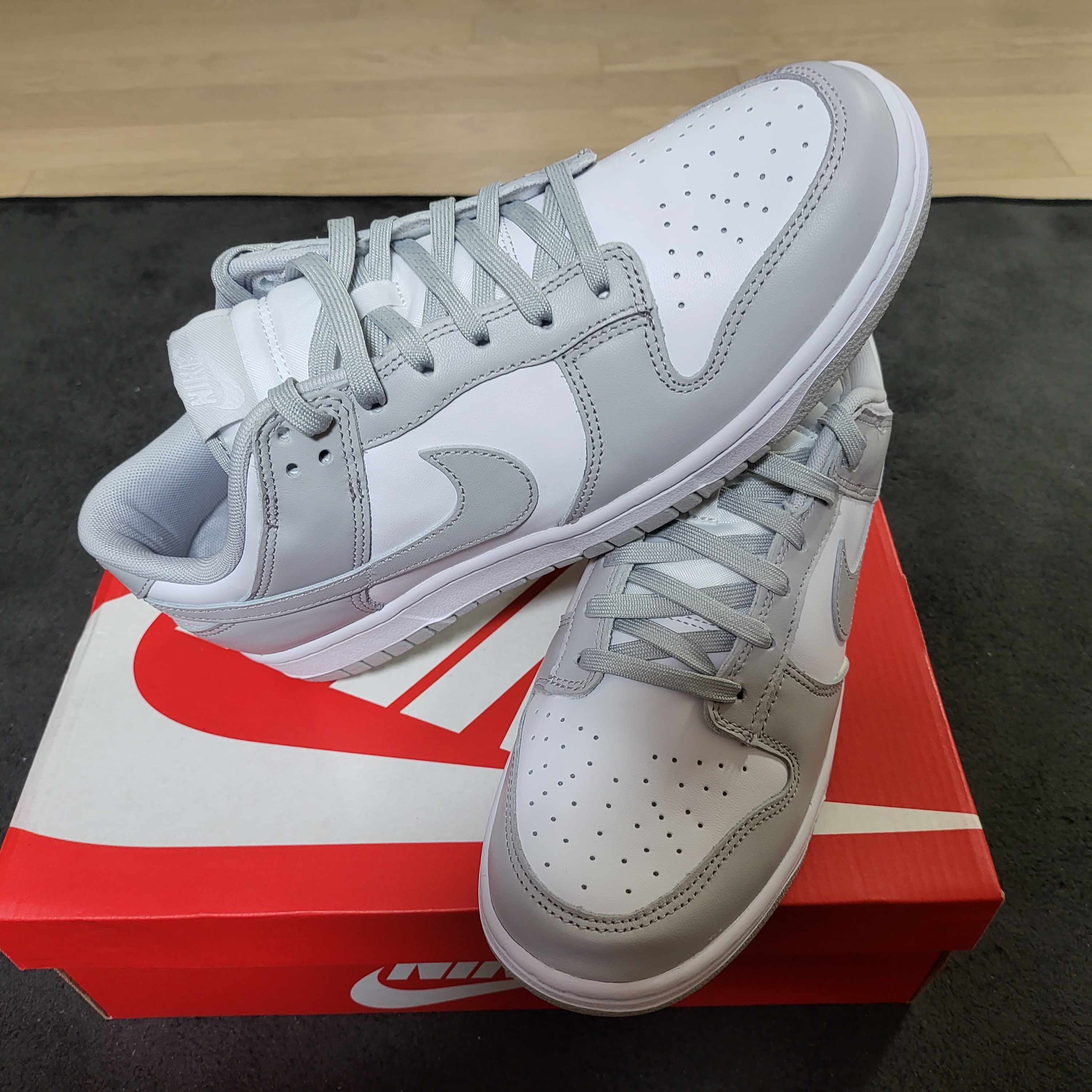 Nike Dunk Low Retro Grey Fog 착용 스타일 - 3