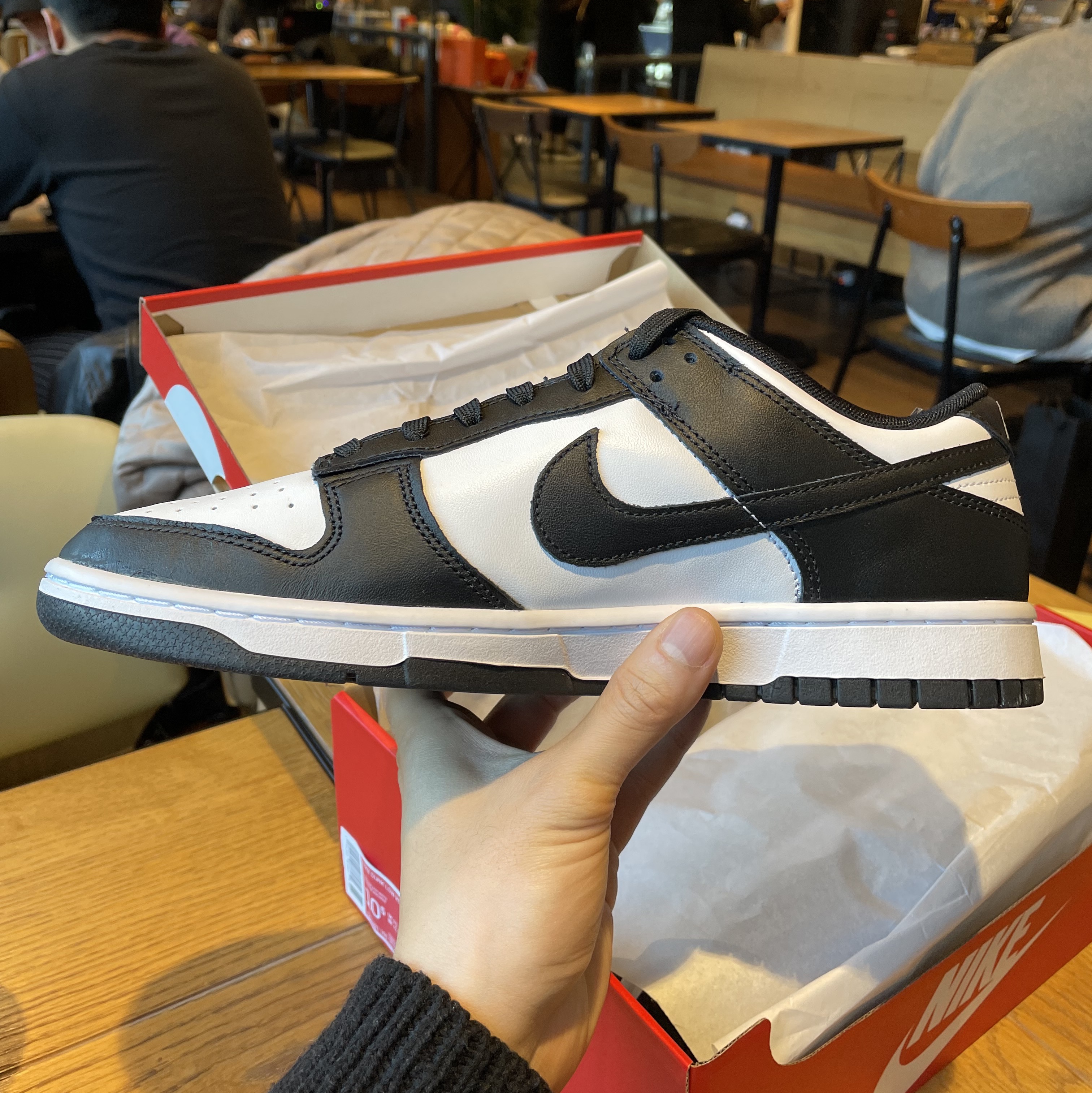 Nike Dunk Low Retro Black 착용 스타일