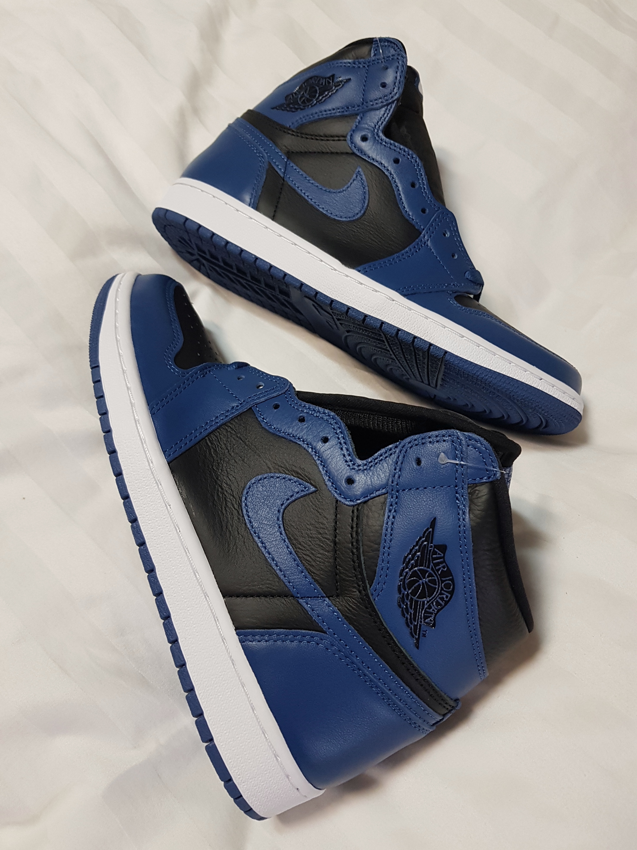 Jordan 1 Retro High OG Dark Marina Blue 착용 스타일 - 3