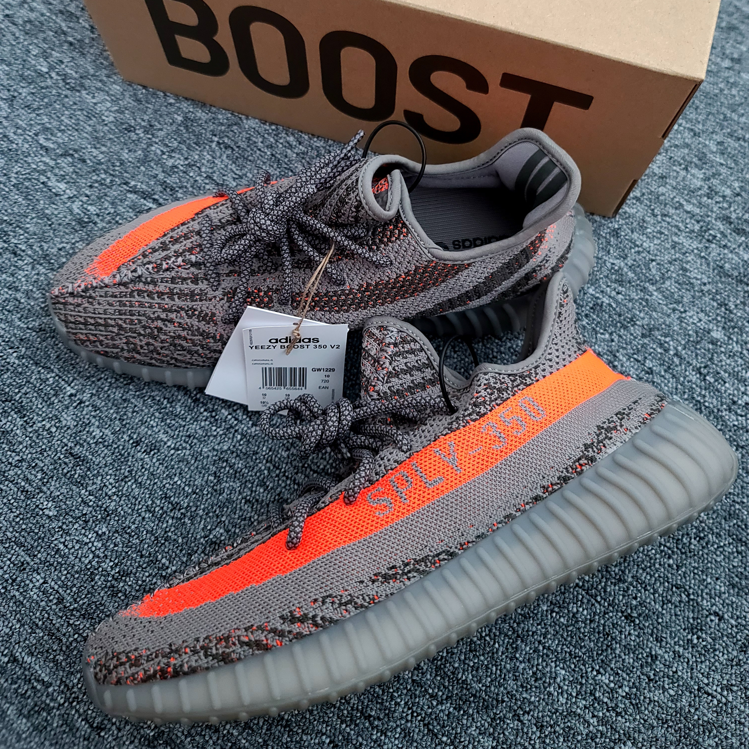 Adidas Yeezy Boost 350 V2 Beluga - Reflective 착용 스타일