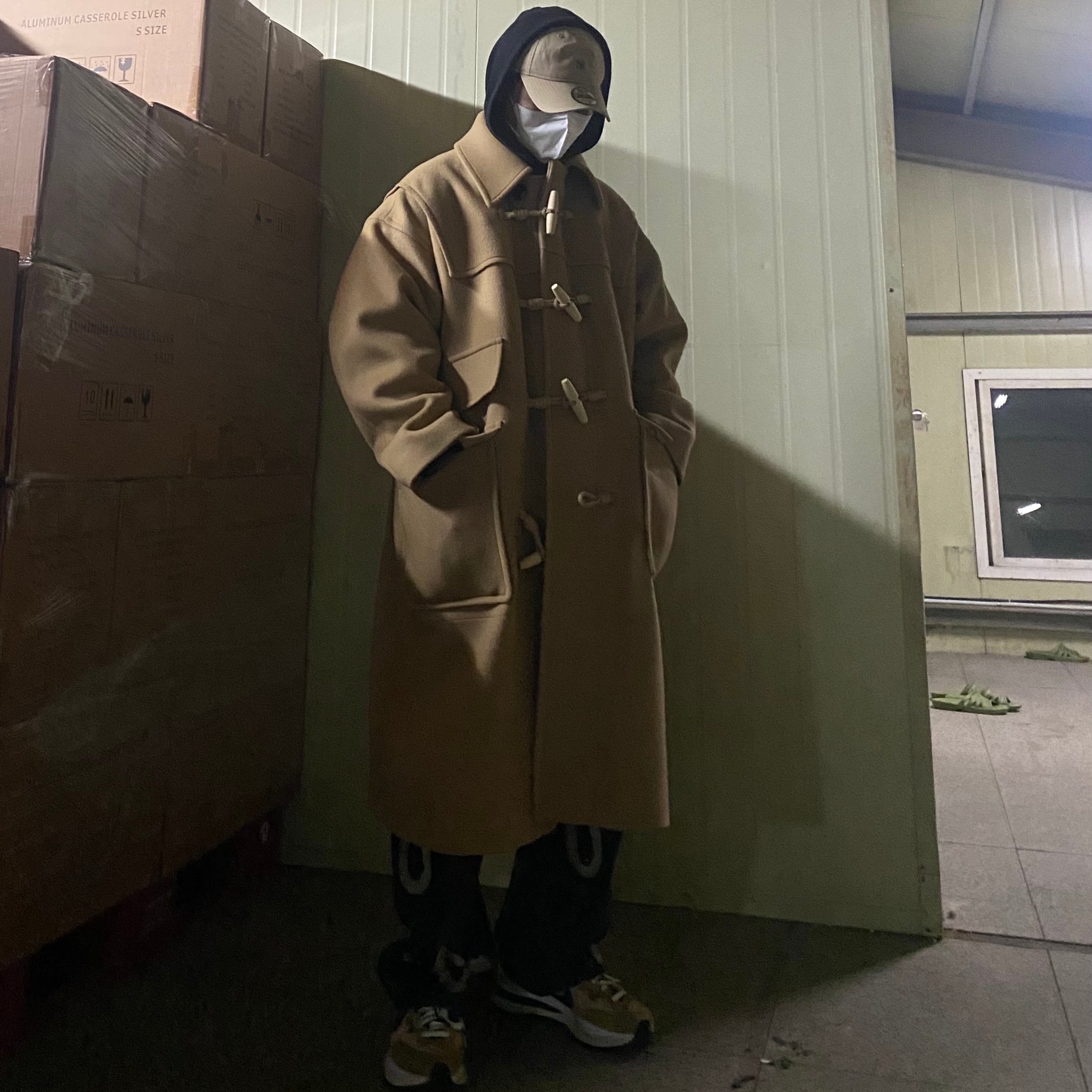 Nike x Sacai VaporWaffle Sesame and Blue Void 착용 스타일