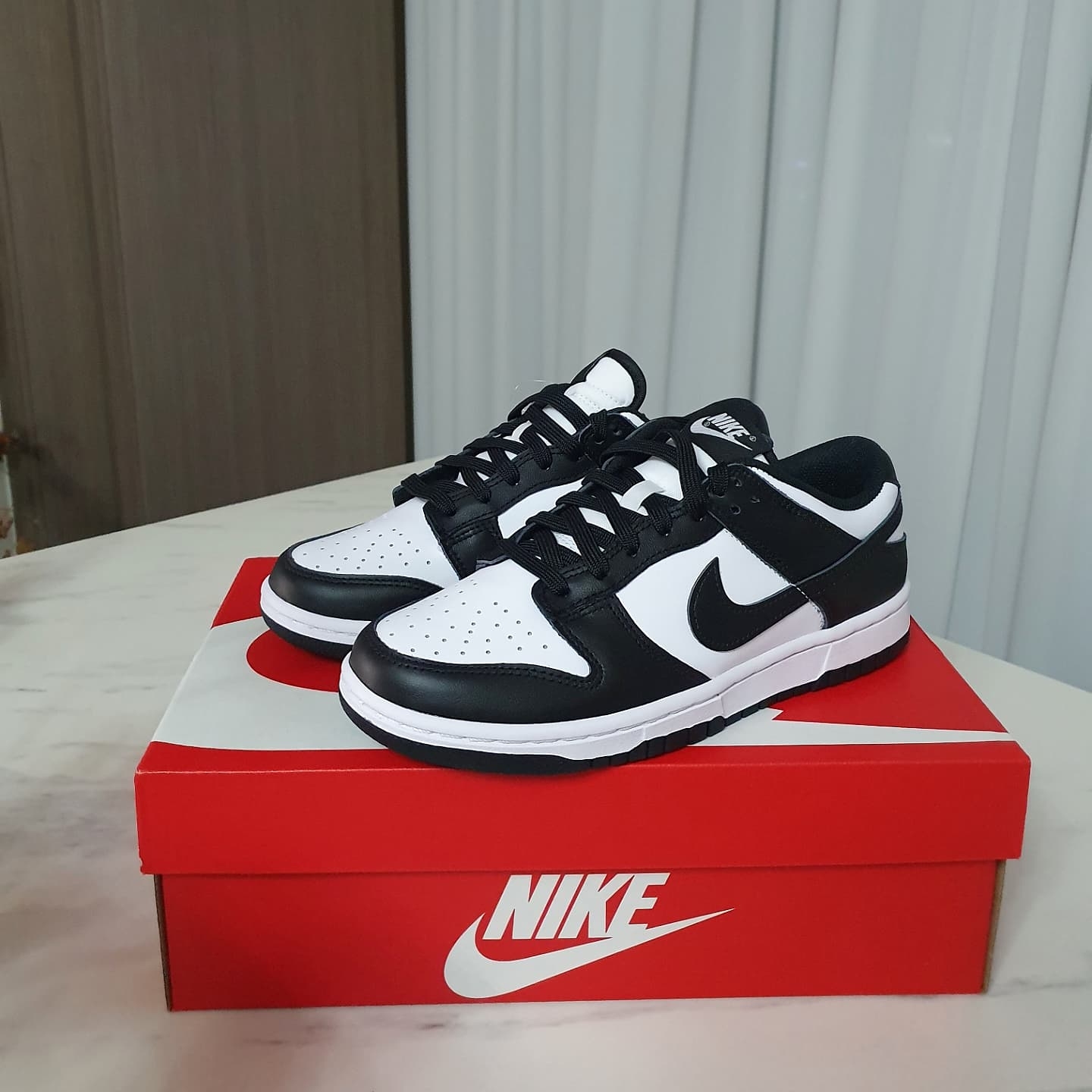 (W) Nike Dunk Low Black 착용 스타일