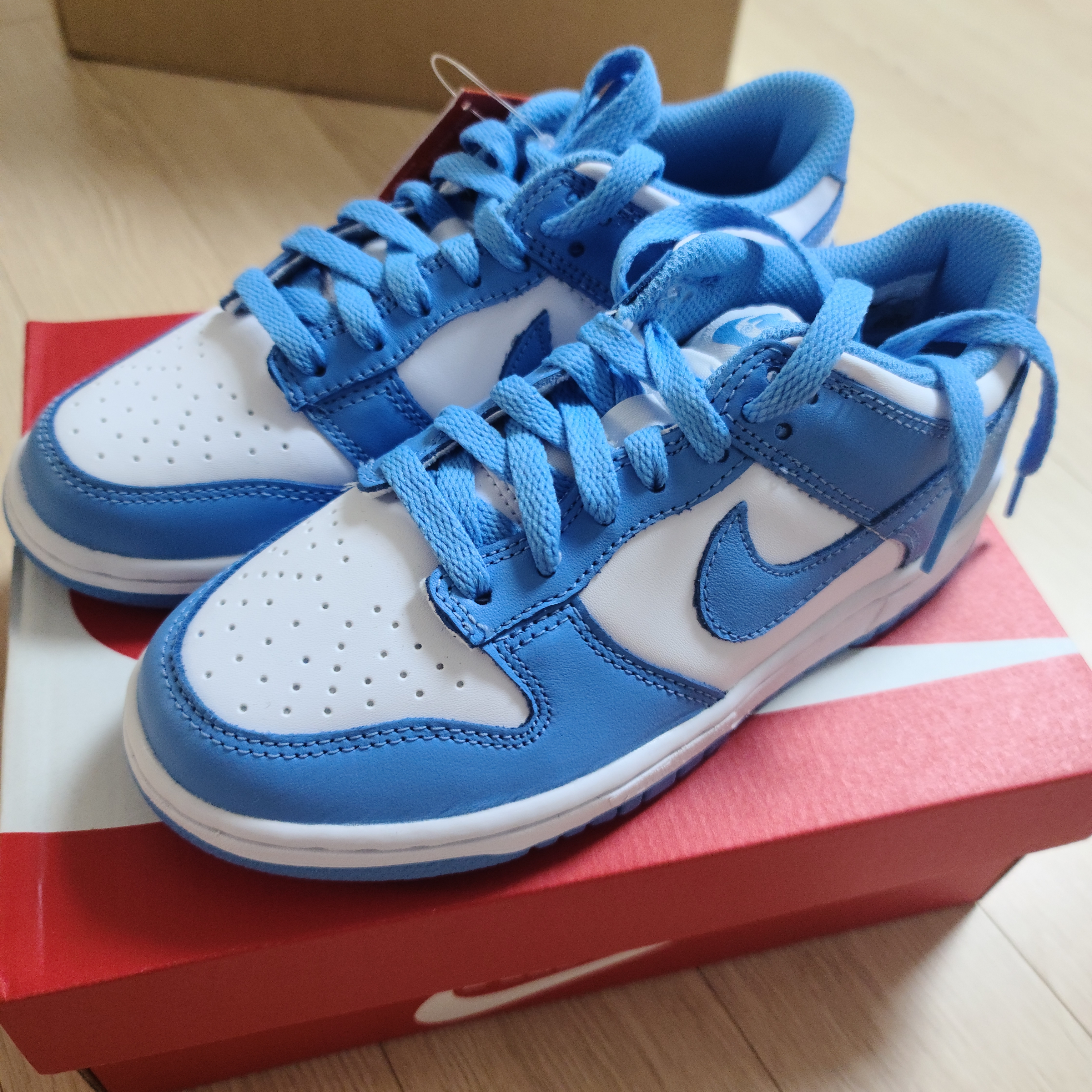 (GS) Nike Dunk Low University Blue 착용 스타일