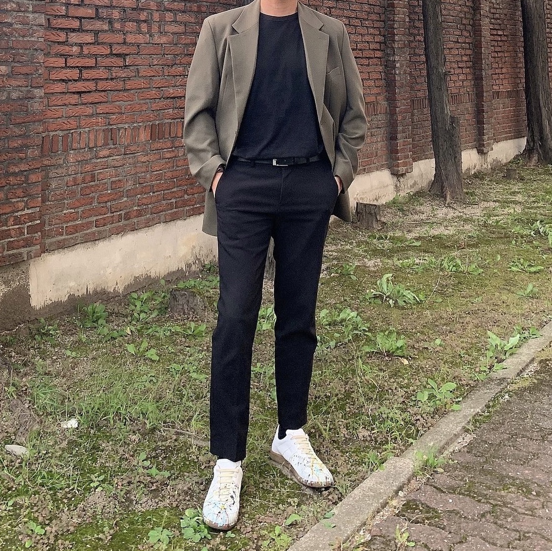 Maison Margiela Replica Paint Drop Sneakers 착용 스타일 - 1