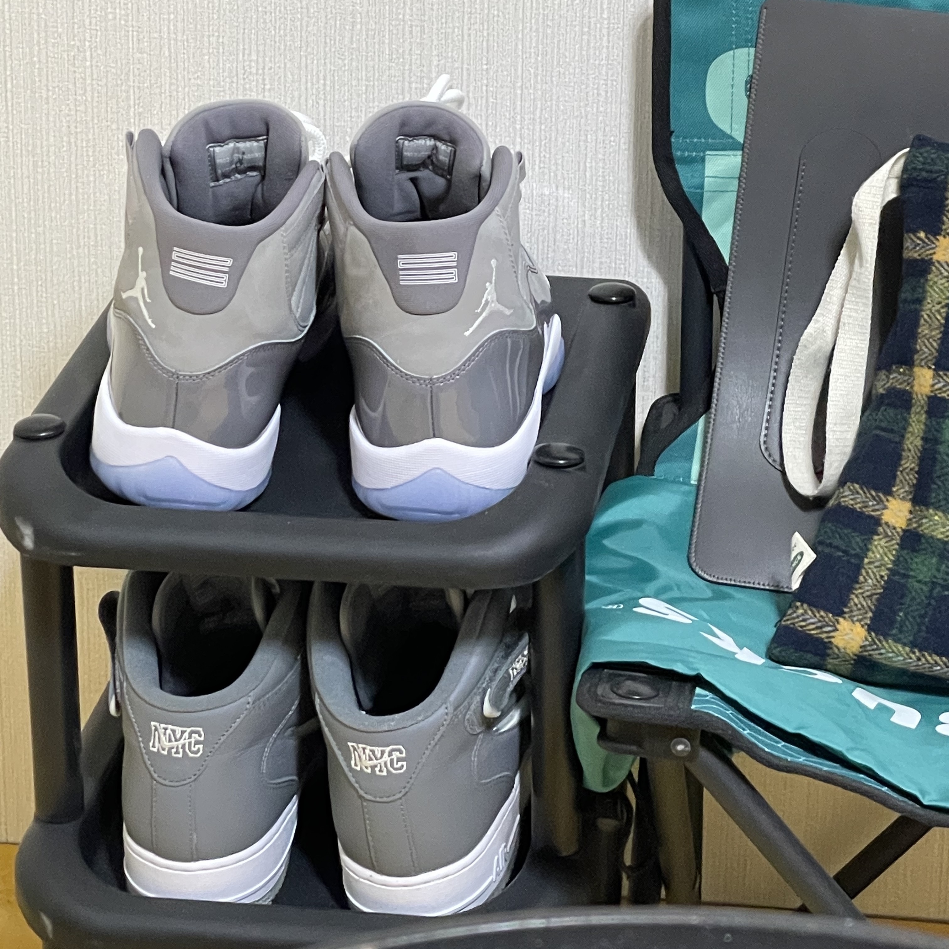 Jordan 11 Retro Cool Grey 2021, Nike Air Force 1 Mid QS NYC Cool Grey 착용 스타일