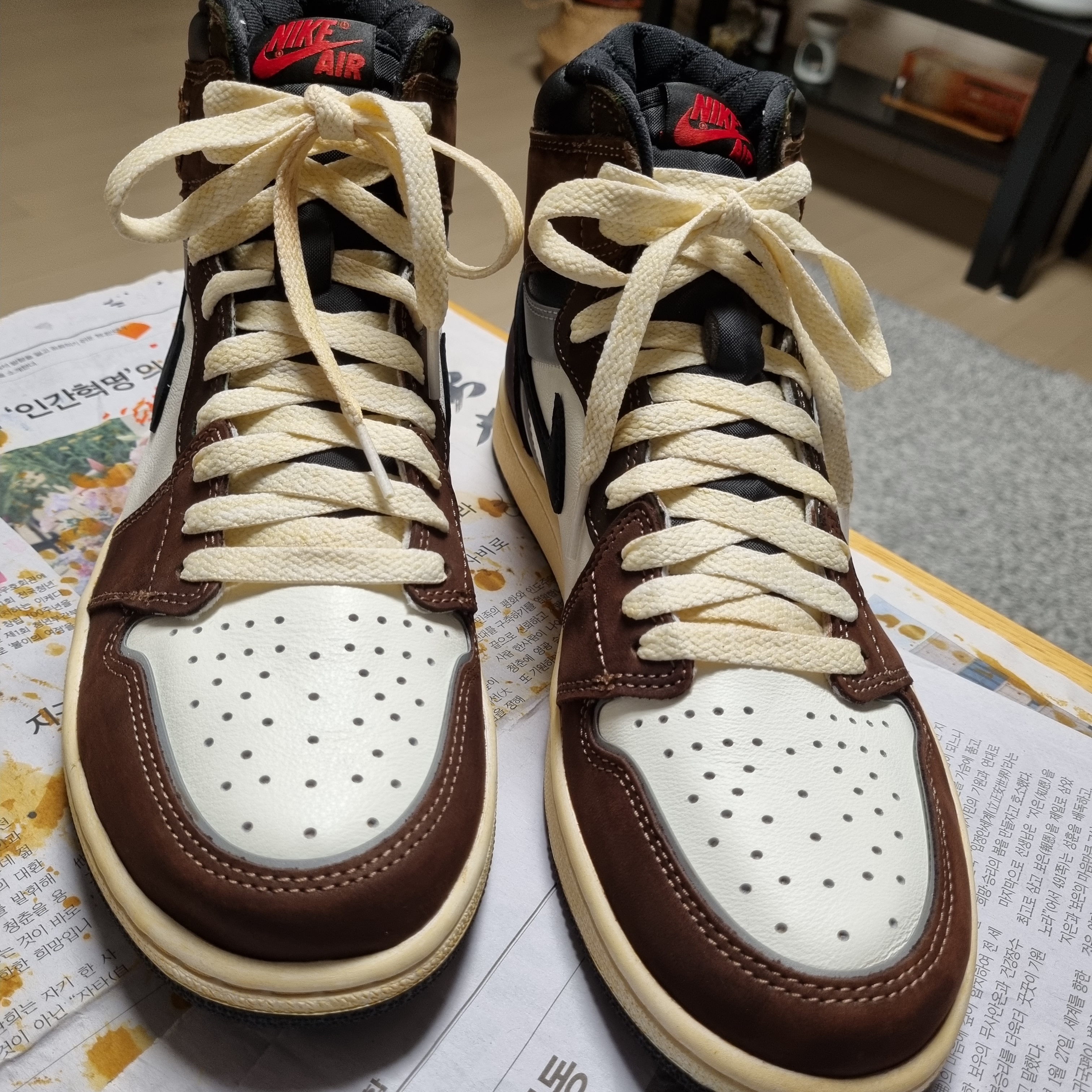 Jordan 1 Retro High OG Craft 착용 스타일 - 1