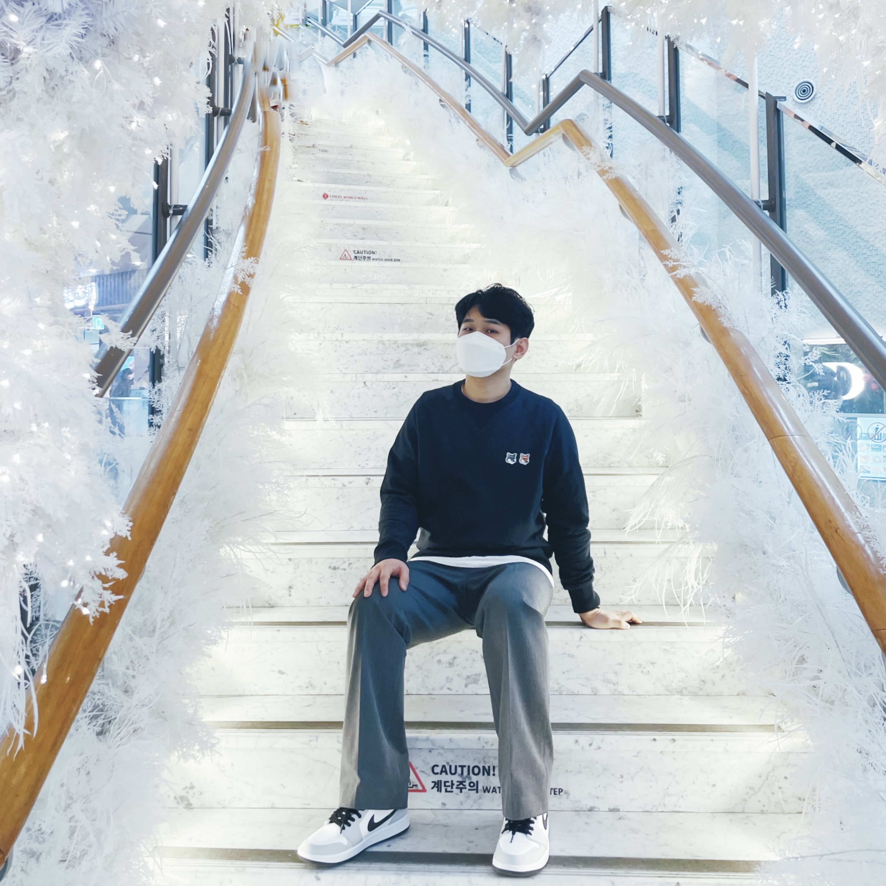 나뇽 (@niceyong) 님의 게시물 | KREAM