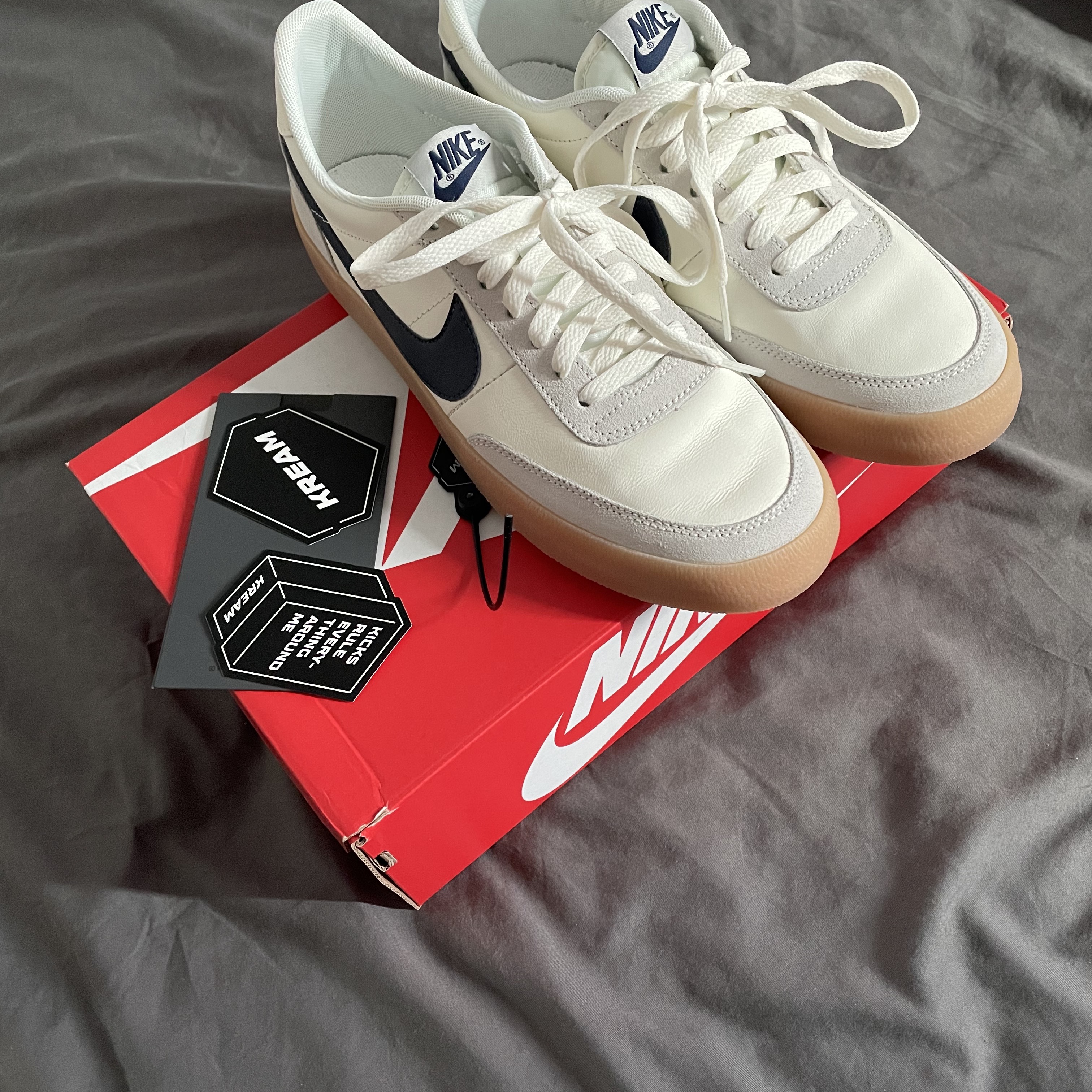 Nike x J.Crew Killshot 2 Sail Midnight Navy 착용 스타일