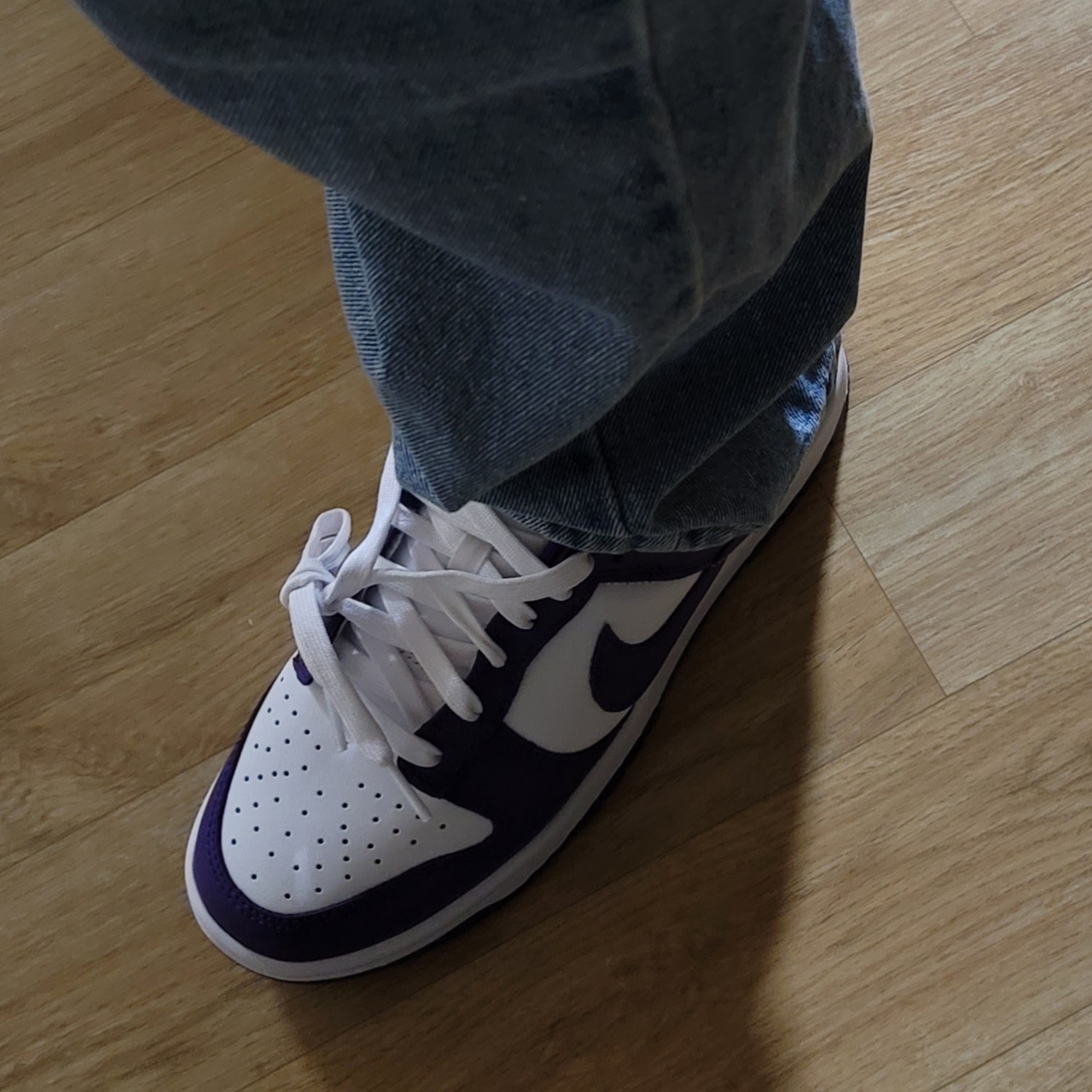 Nike Dunk Low Retro Championship Court Purple 착용 스타일 - 3