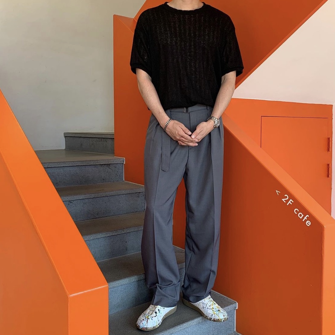 Maison Margiela Replica Paint Drop Sneakers 착용 스타일 - 4