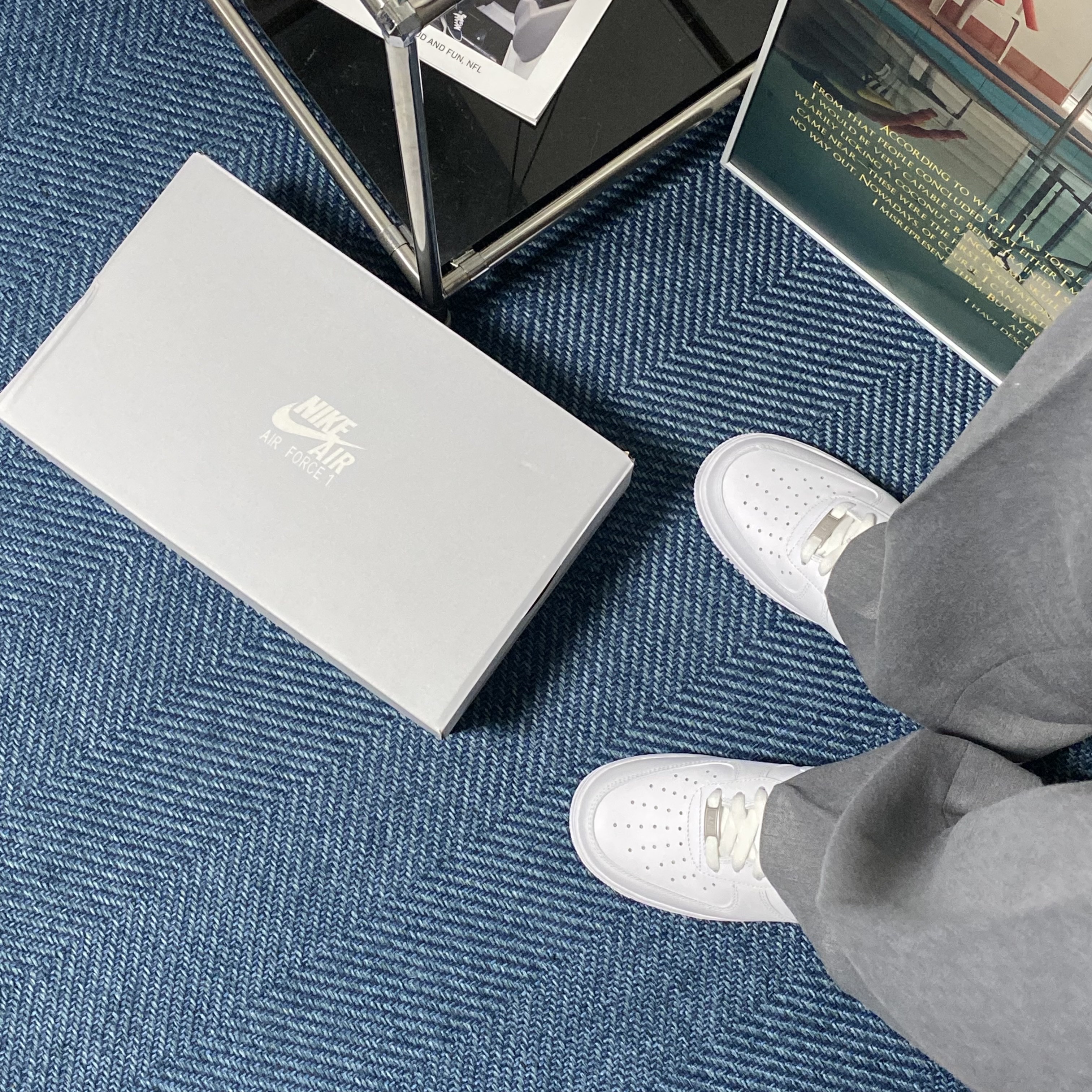 Nike Air Force 1 '07 Low White 착용 스타일 - 2