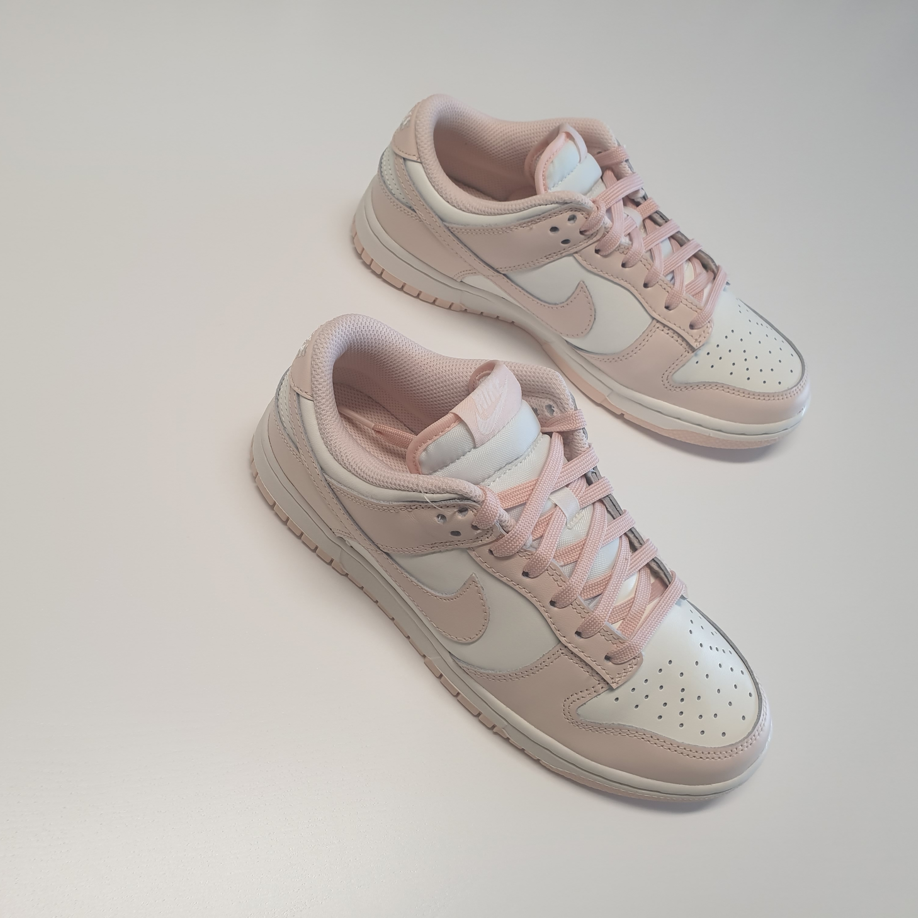 (W) Nike Dunk Low Orange Pearl 착용 스타일 - 1
