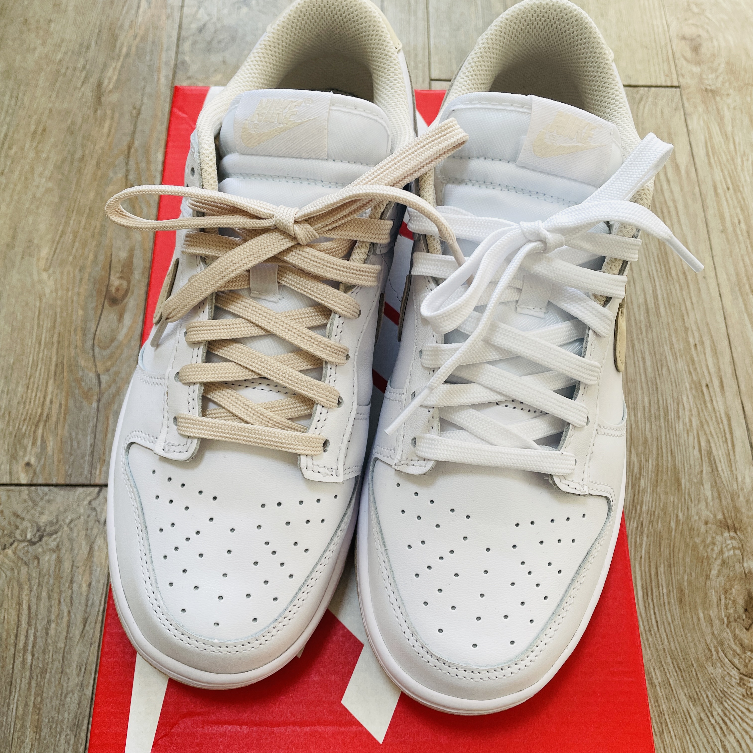 (W) Nike Dunk Low Pearl White 착용 스타일 - 1