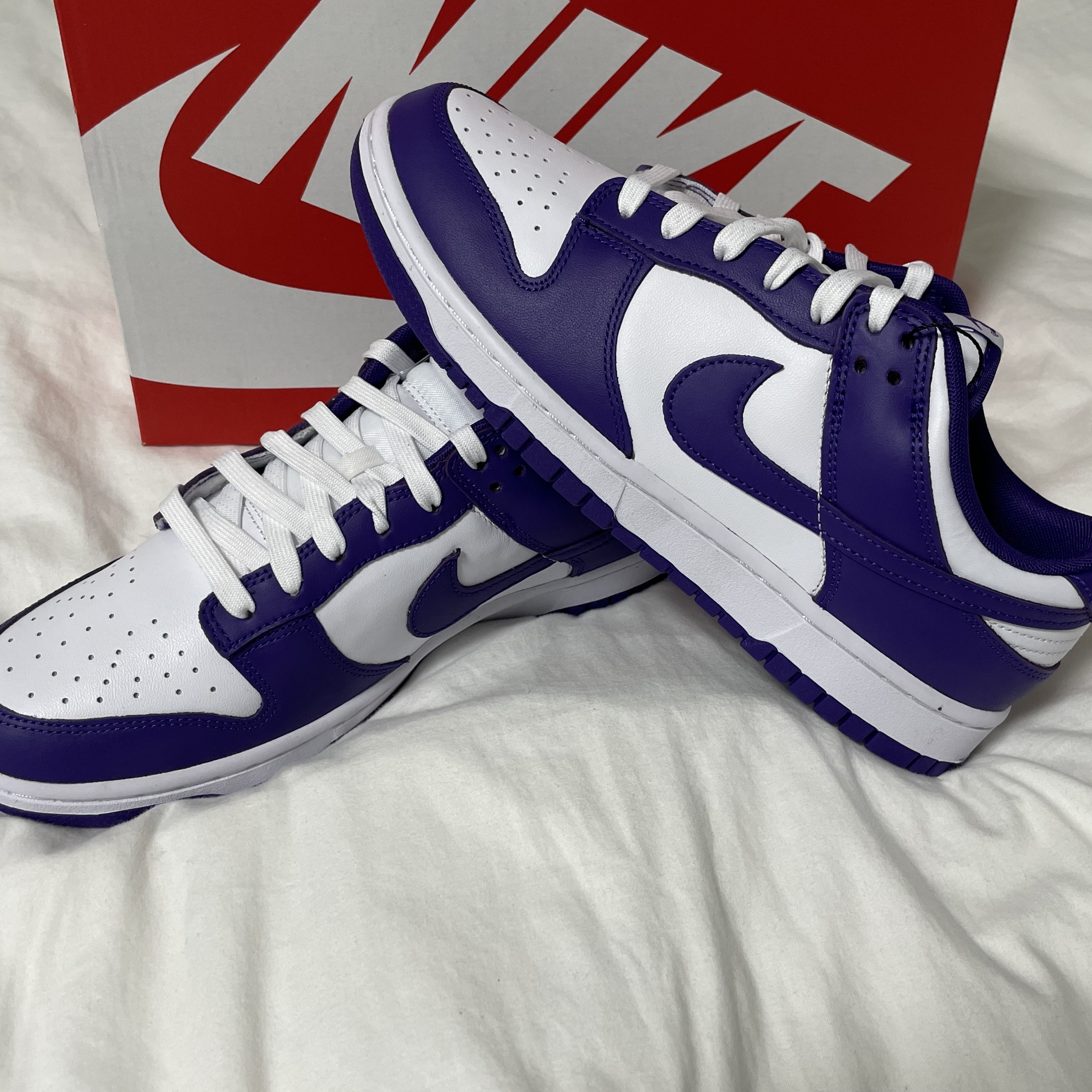 Nike Dunk Low Retro Championship Court Purple 착용 스타일