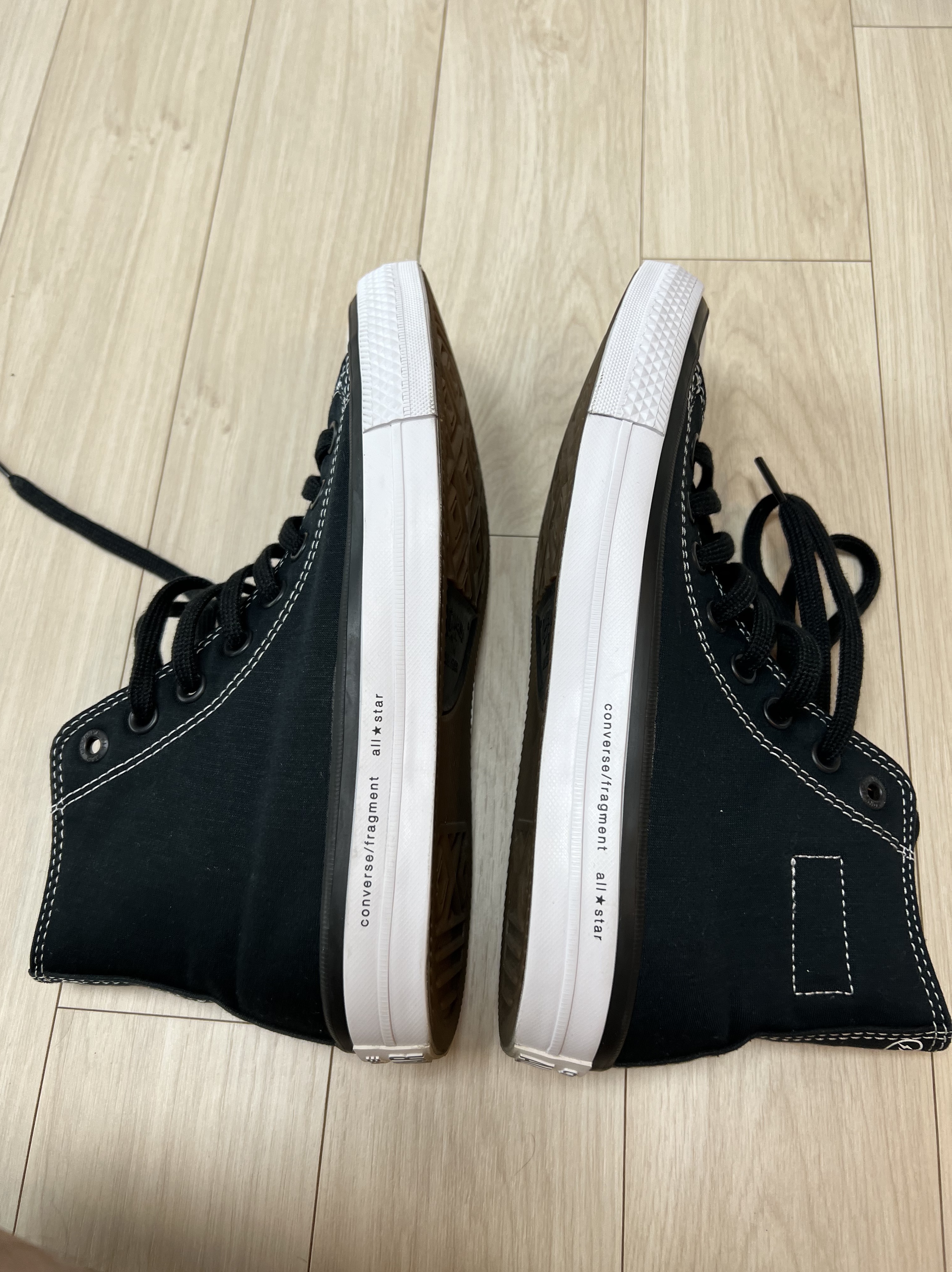 Converse x Fragment Chuck Taylor All Star Hi SE Black 착용 스타일 - 4