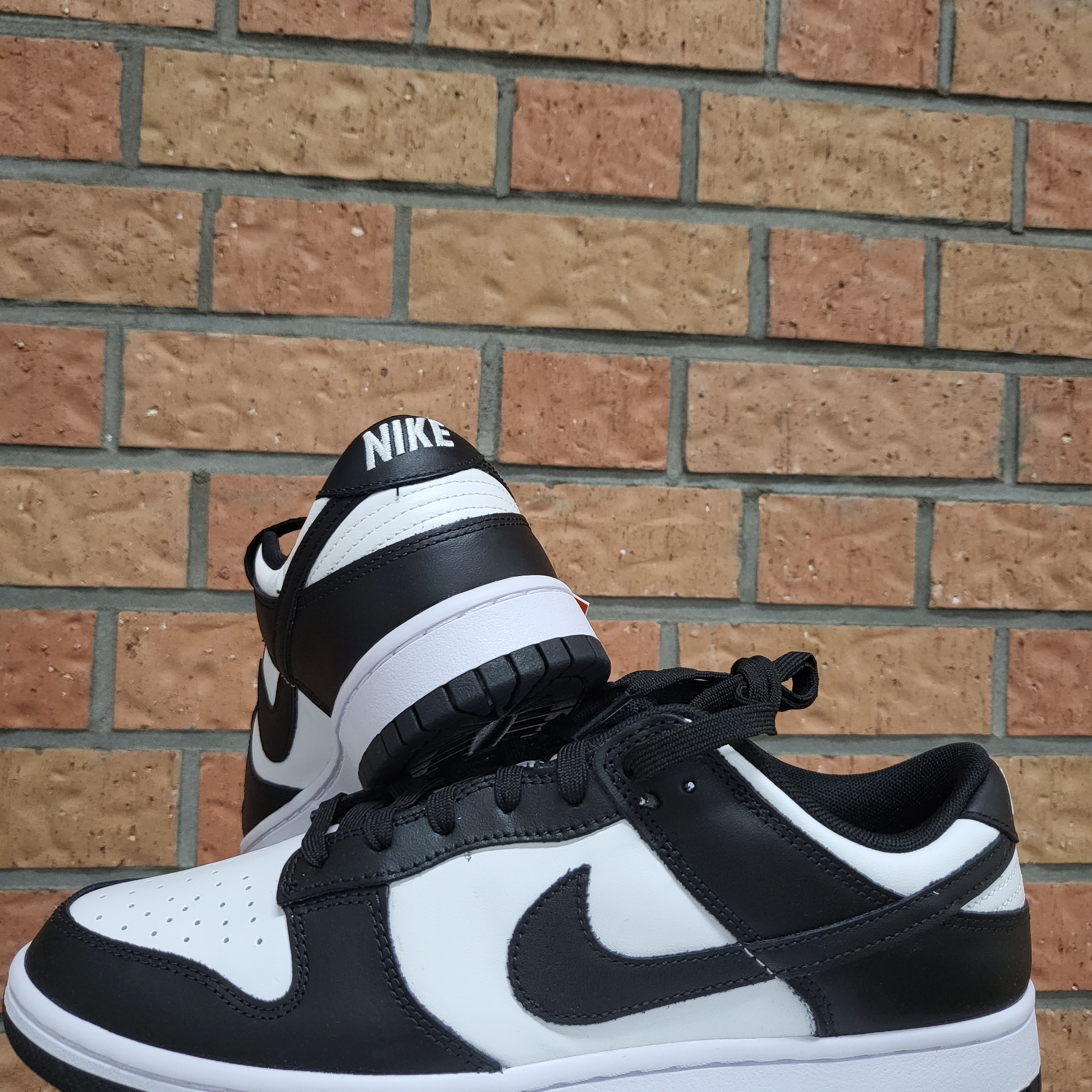 Nike Dunk Low Retro Black 착용 스타일