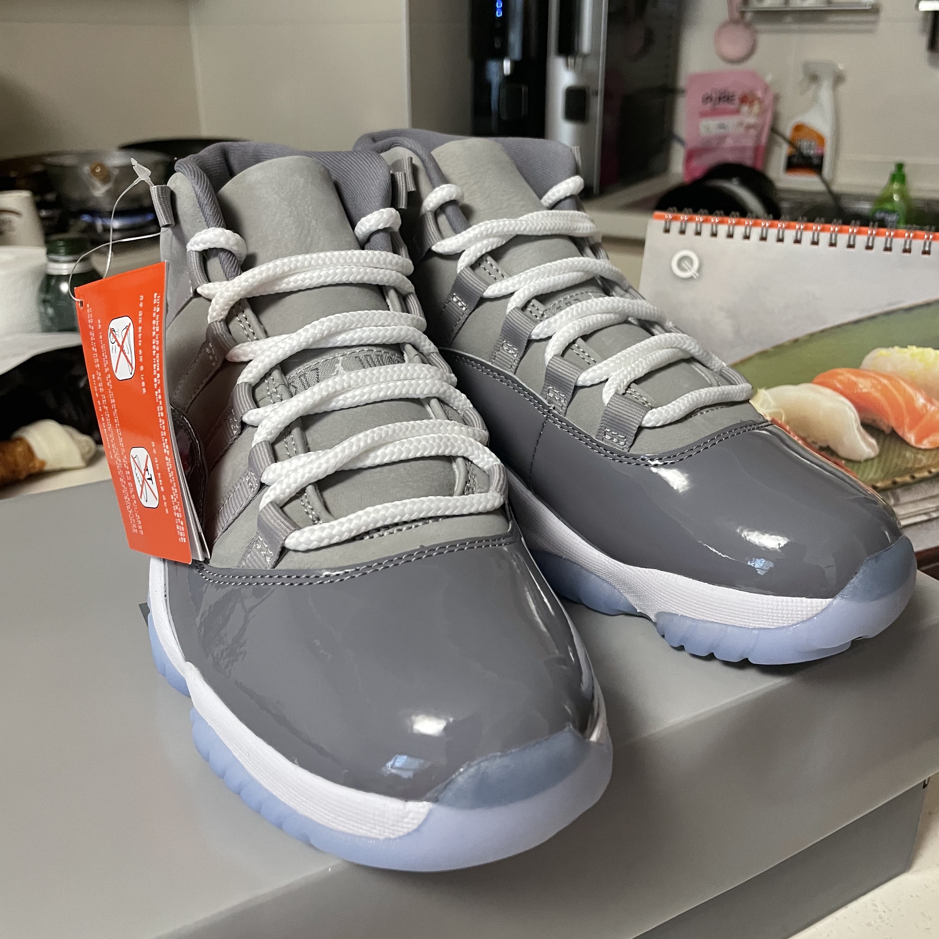 Jordan 11 Retro Cool Grey 2021 착용 스타일 - 2