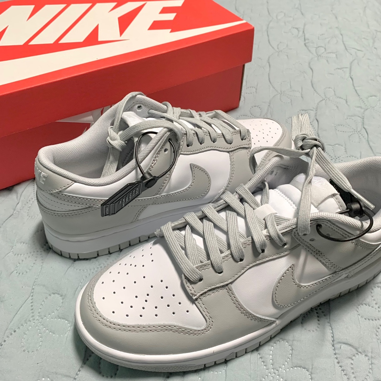 Nike Dunk Low Retro Grey Fog 착용 스타일