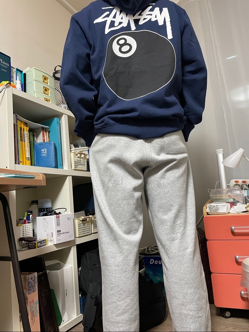 Stussy 8 Ball Hoodie Navy - 21FW 착용 스타일