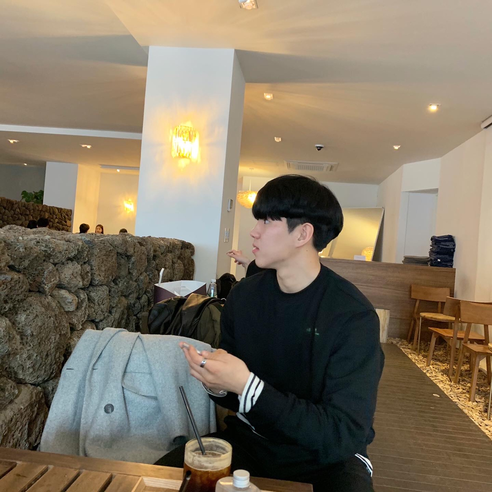 KREAM 프로필 이미지