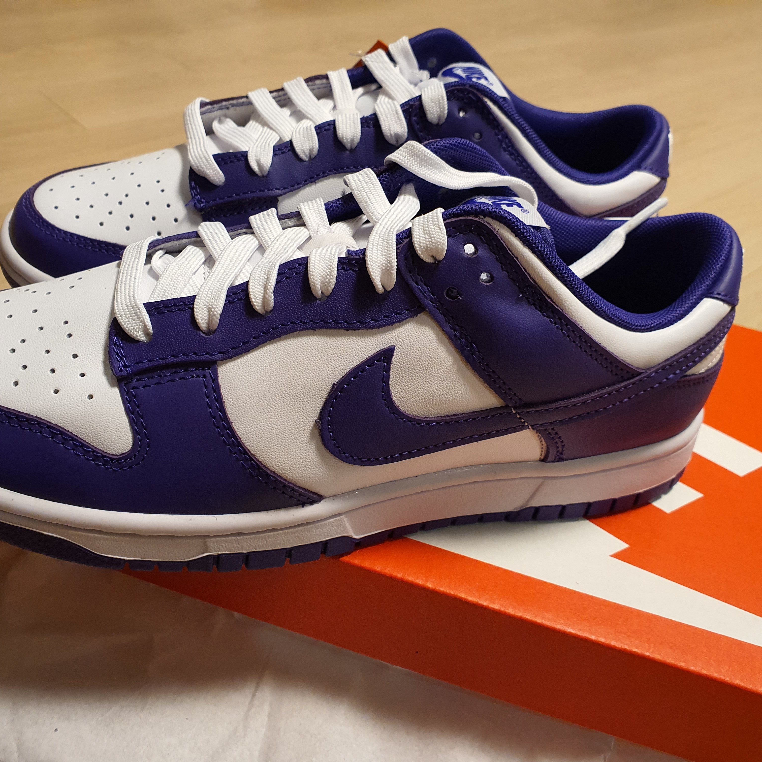 Nike Dunk Low Retro Championship Court Purple 착용 스타일 - 2
