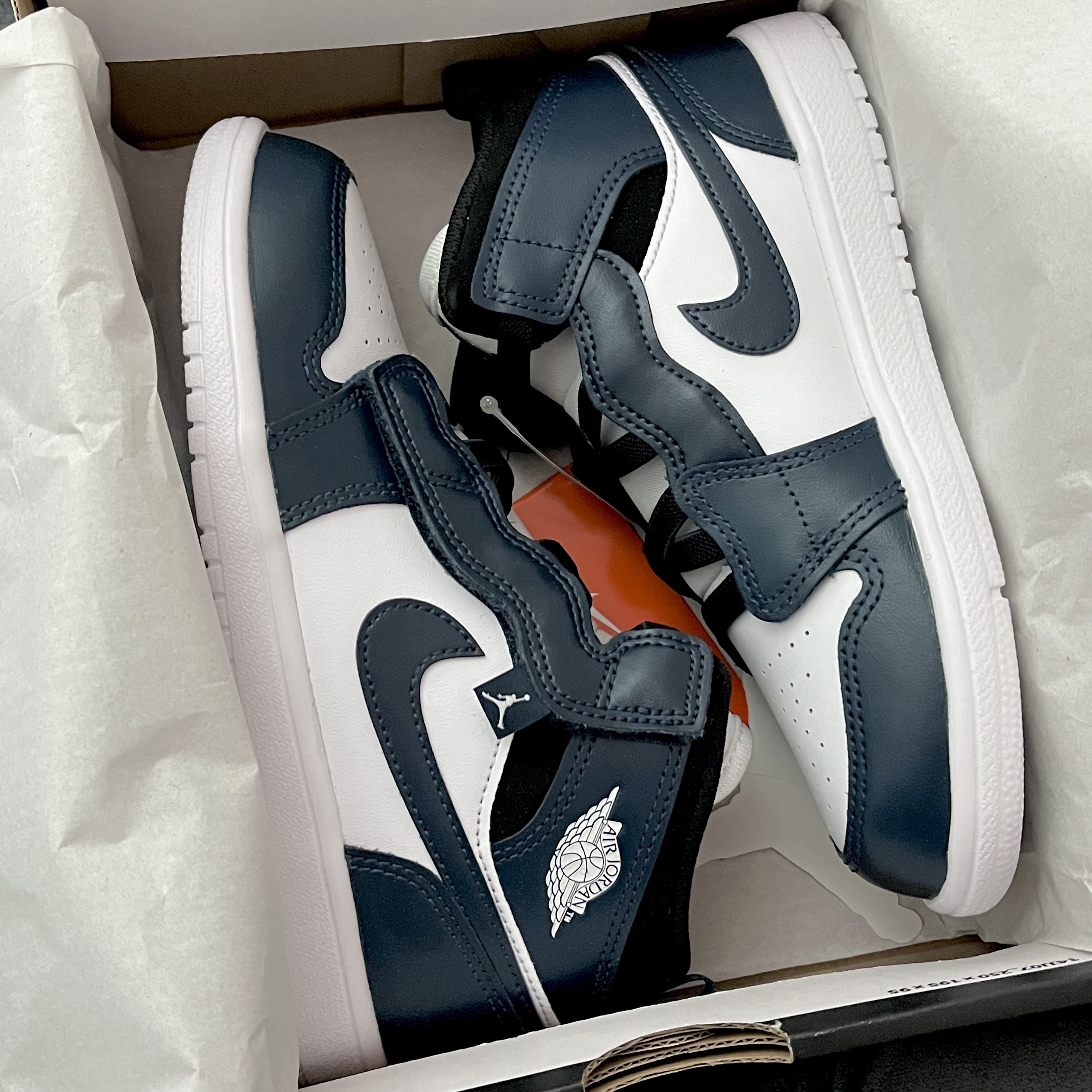 Jordan 1 Mid Dark Teal, (GS) Jordan 1 Mid Dark Teal 착용 스타일 - 2